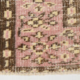Hand-made vintage rug 303x206cm