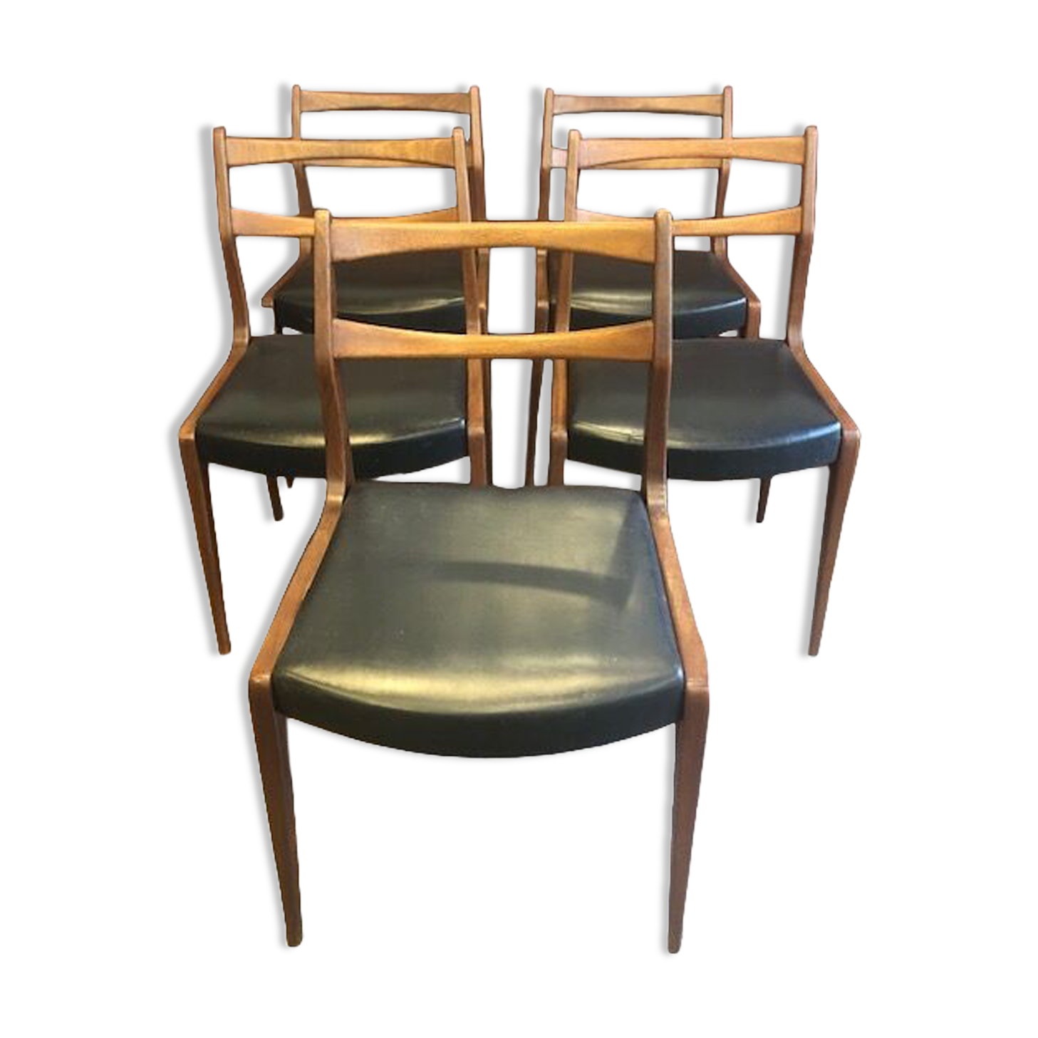 5 Scandinavian chairs