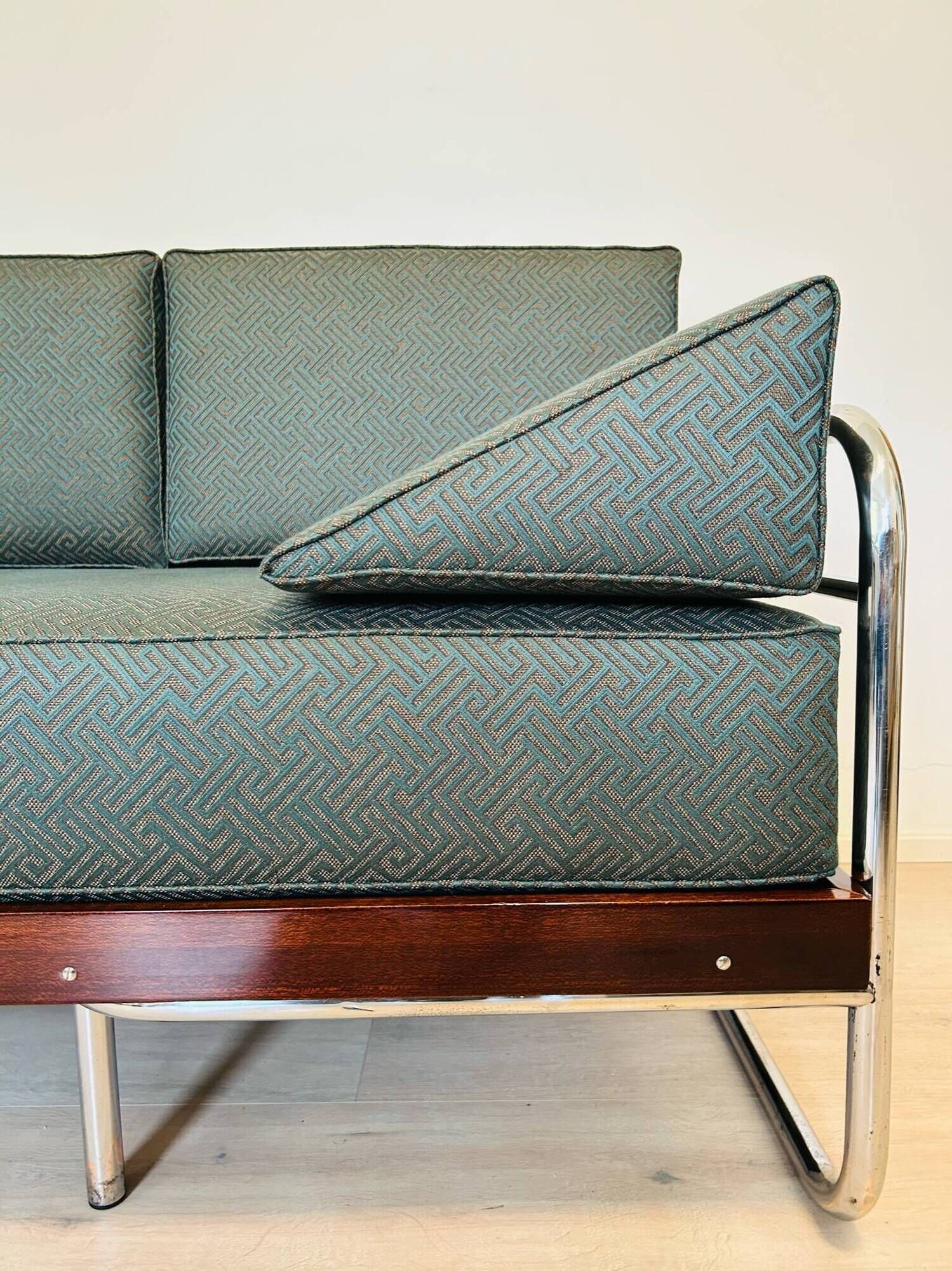 Canapé Bauhaus en Acier Tubulaire de Robert Slezak, 1930s
