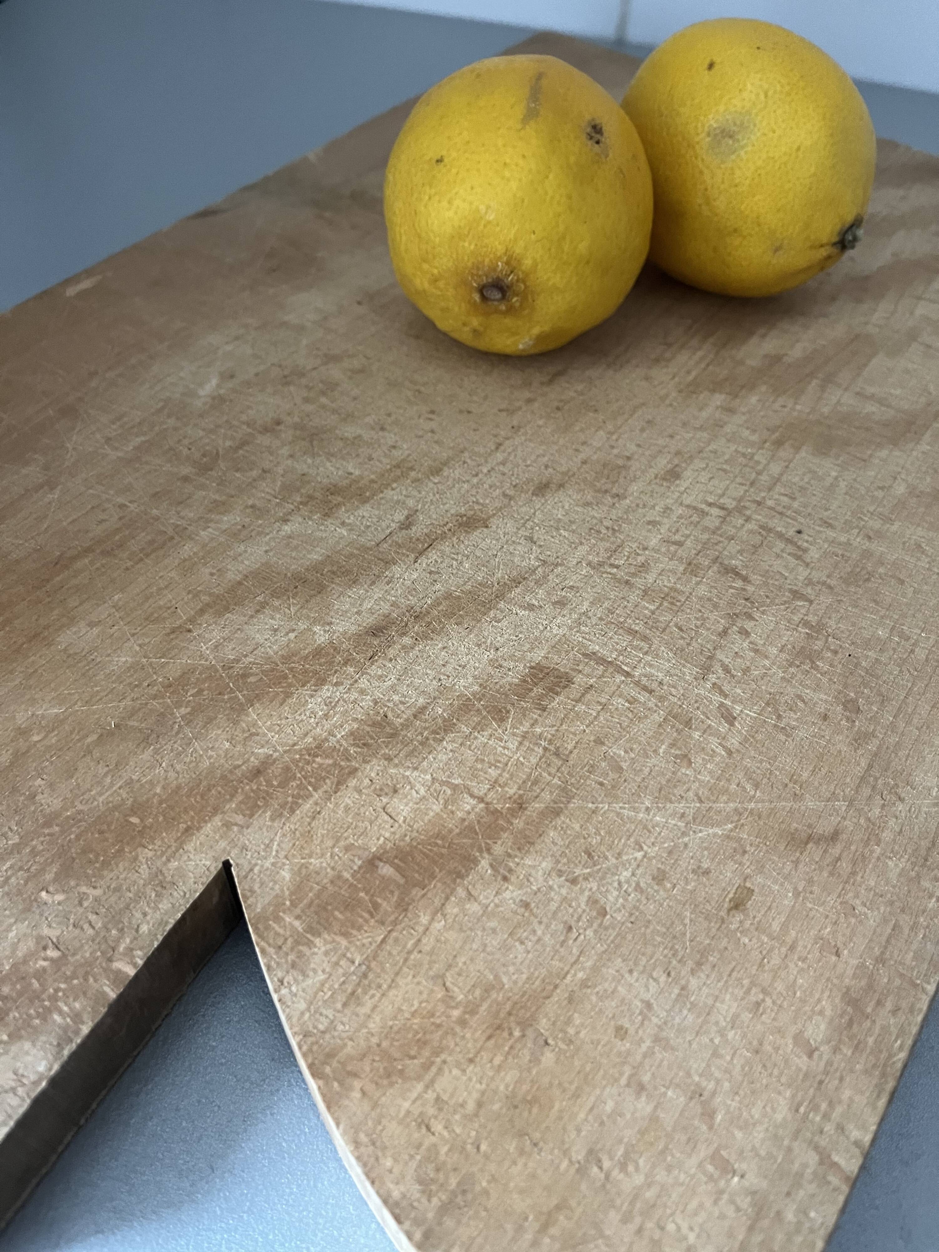 Wooden cutting board