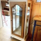 Oak and chamomile display case