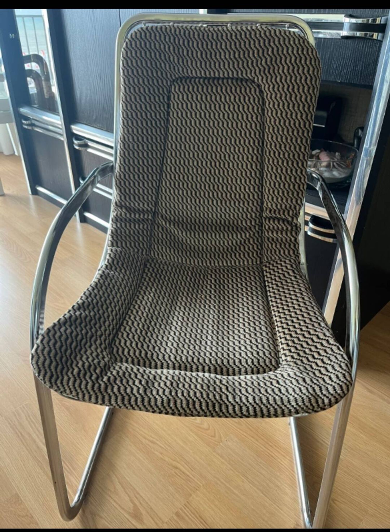 Table and chair set