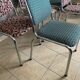 Série de 5 chaises chromées année 70
