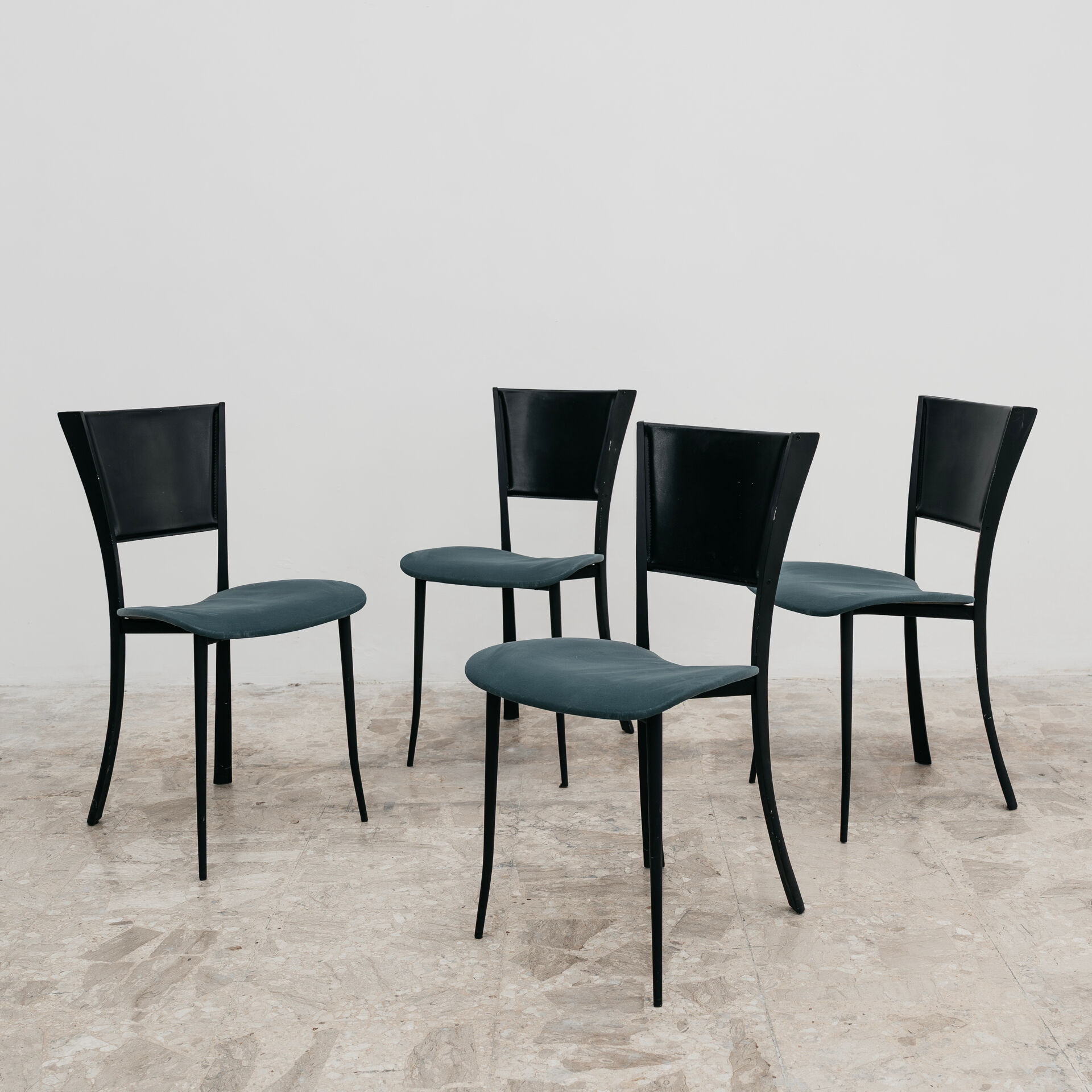 Set Da Pranzo 4 Sedie Design Made In Italy Anni 80 Postmodern