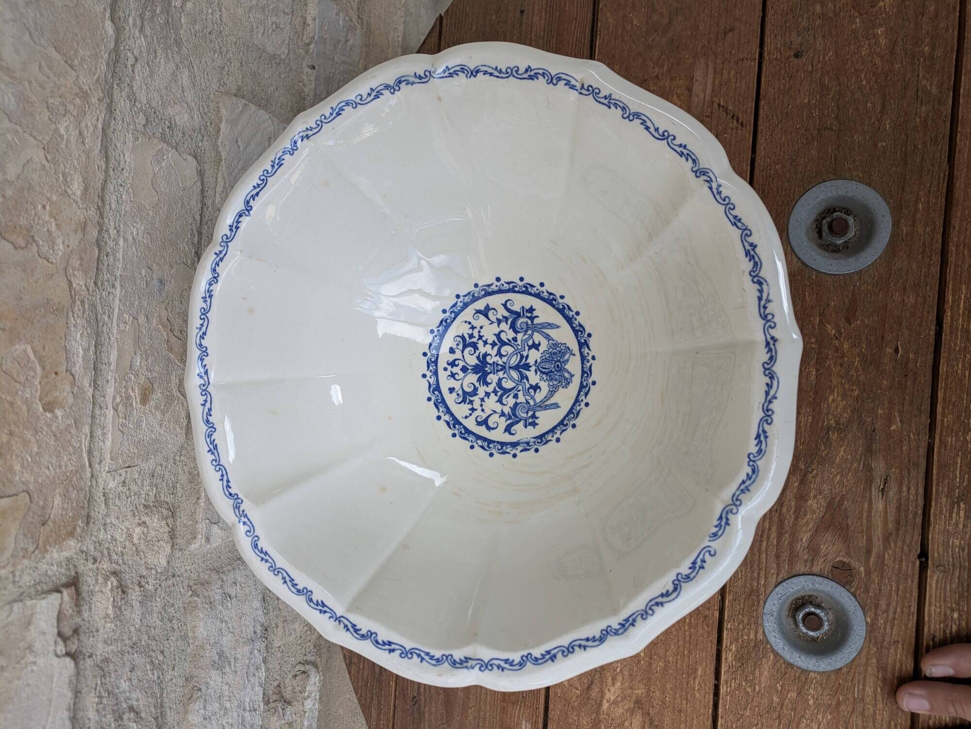 Vintage large salad bowl Gien Rouen model blue arabesques 30x14cm