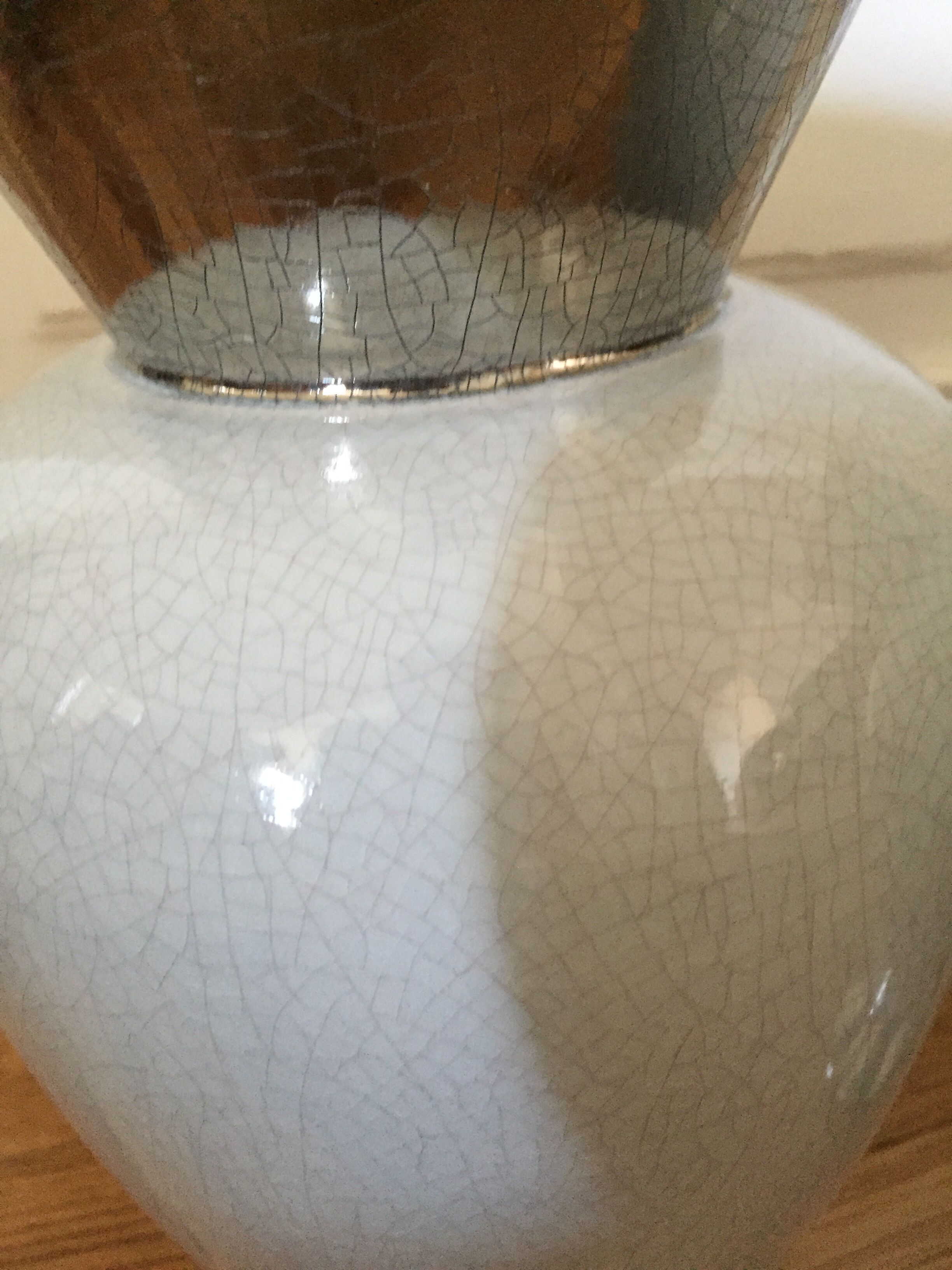 Pair of white and silver vases style cracked enamel