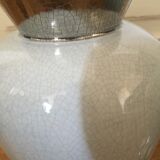 Paire de vases blanc et argenté style émail craquelé