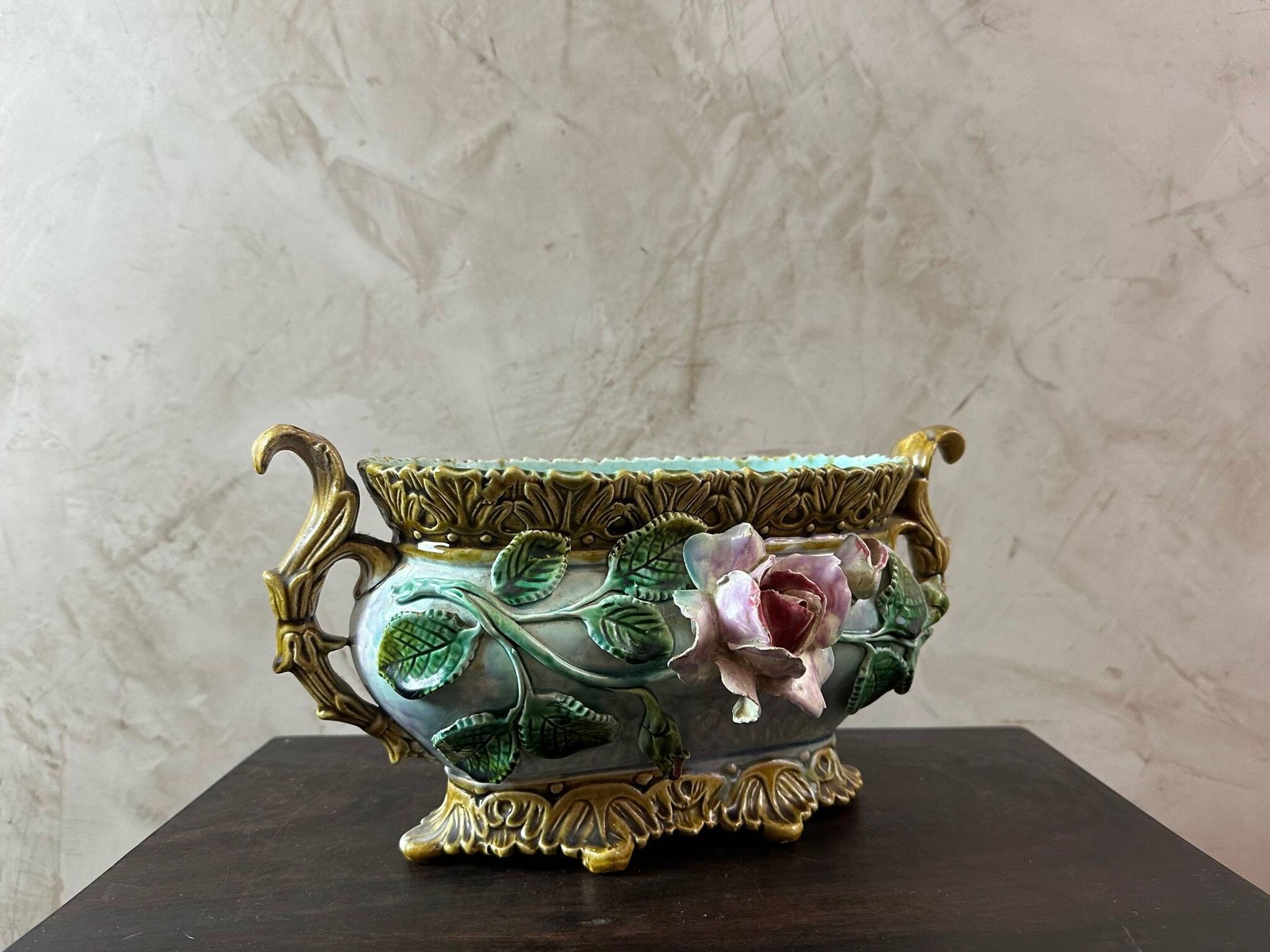 Slip planter