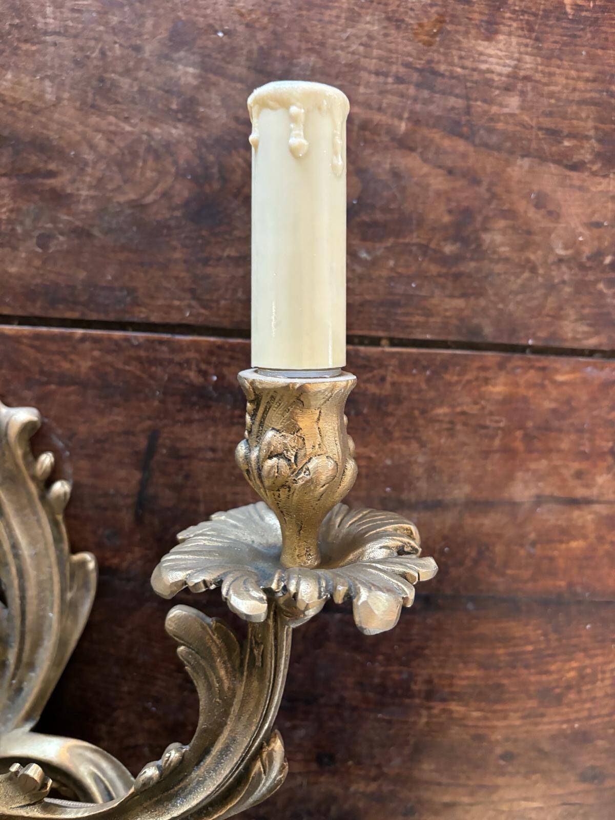 Set of 5 pairs of Louis XV style gilt bronze wall lights + bulbs