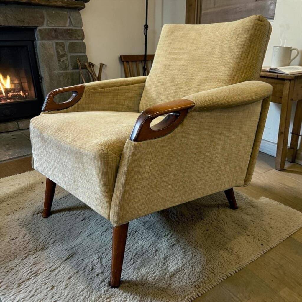 Fauteuil vintage en bois