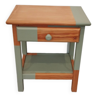 Louise bedside table