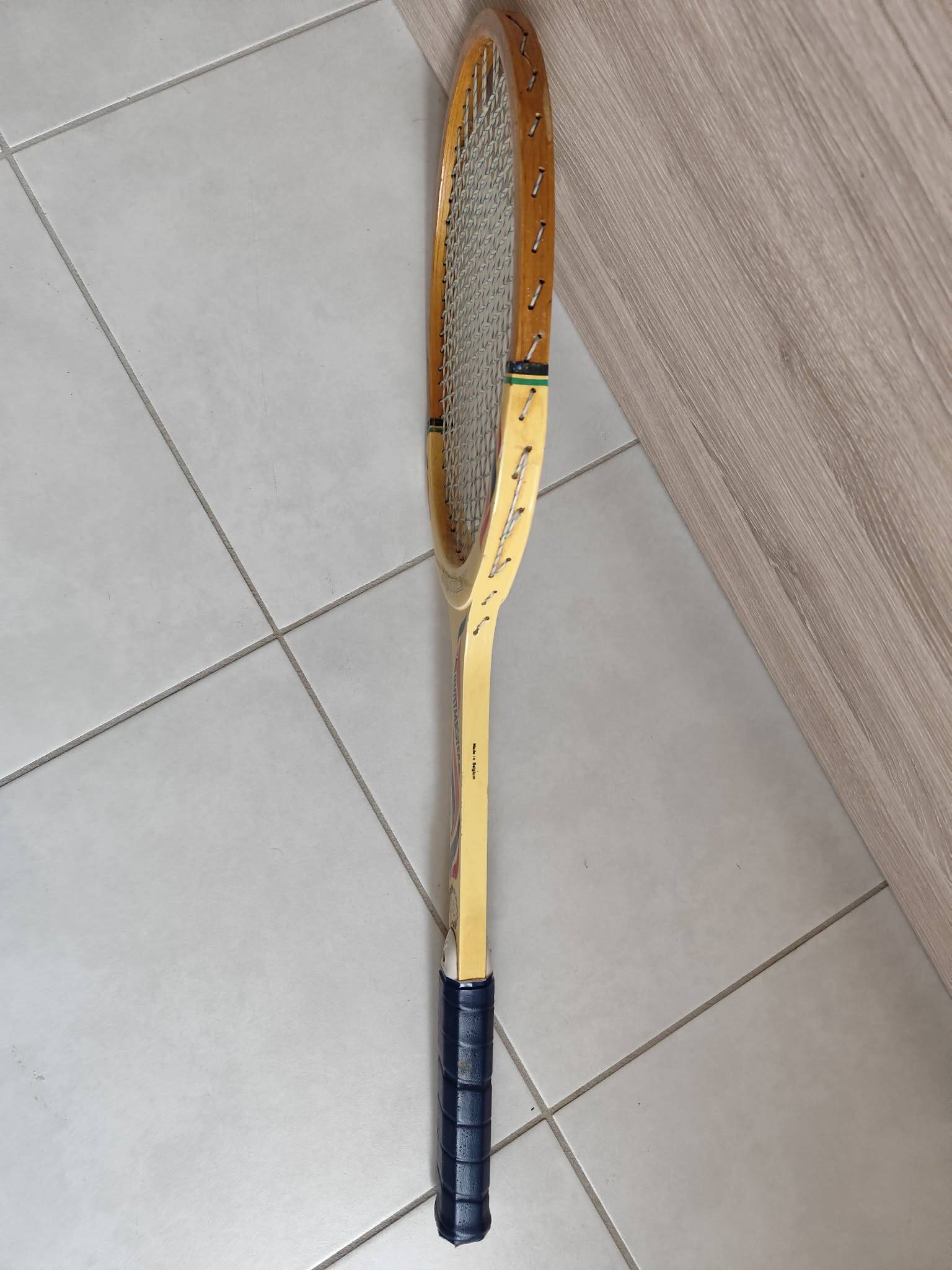 Bentley Courtmaster Vintage Racket