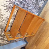 Bookseller's folding shelf