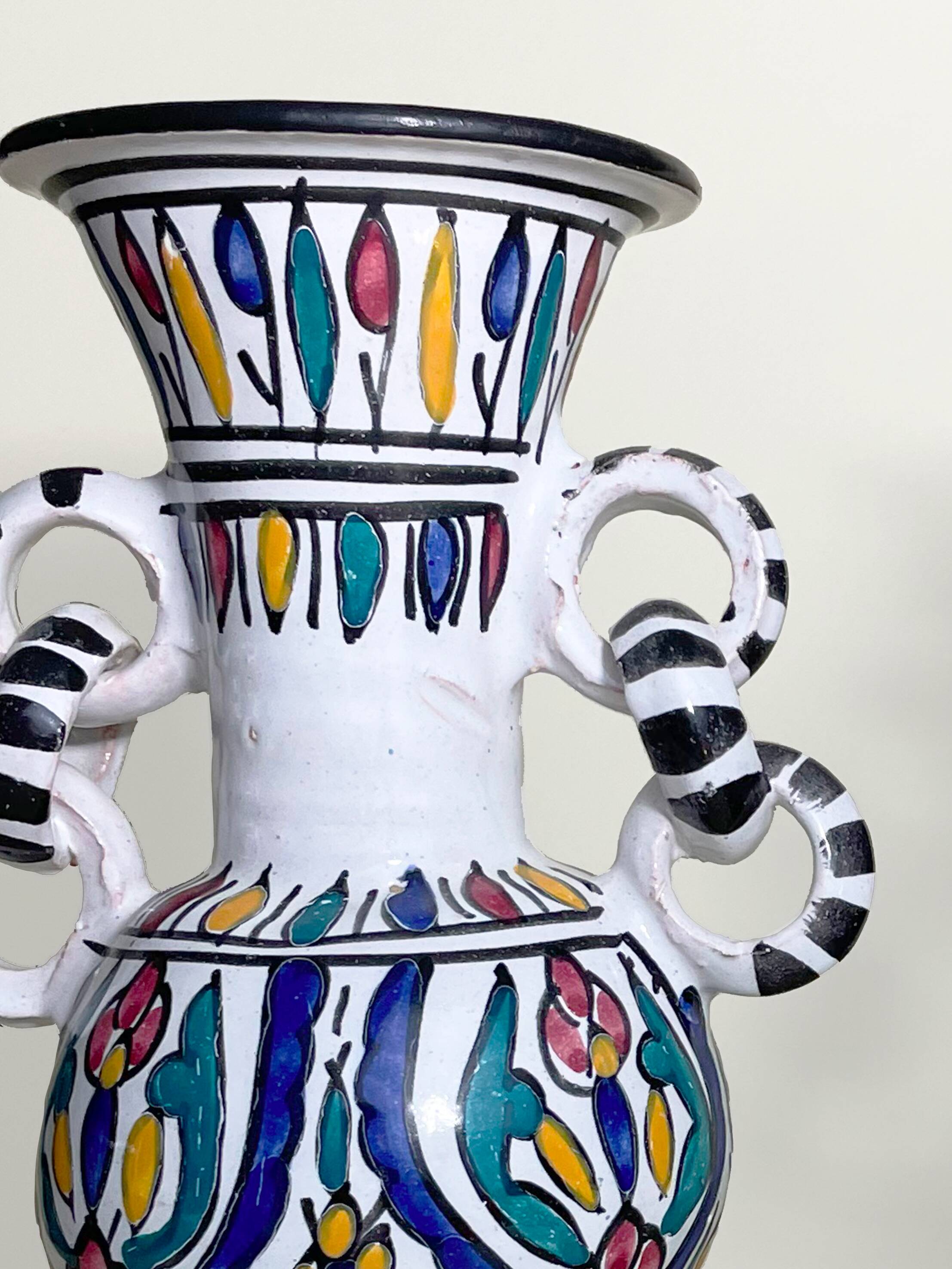 Paire de Vases Style Méditerranéen