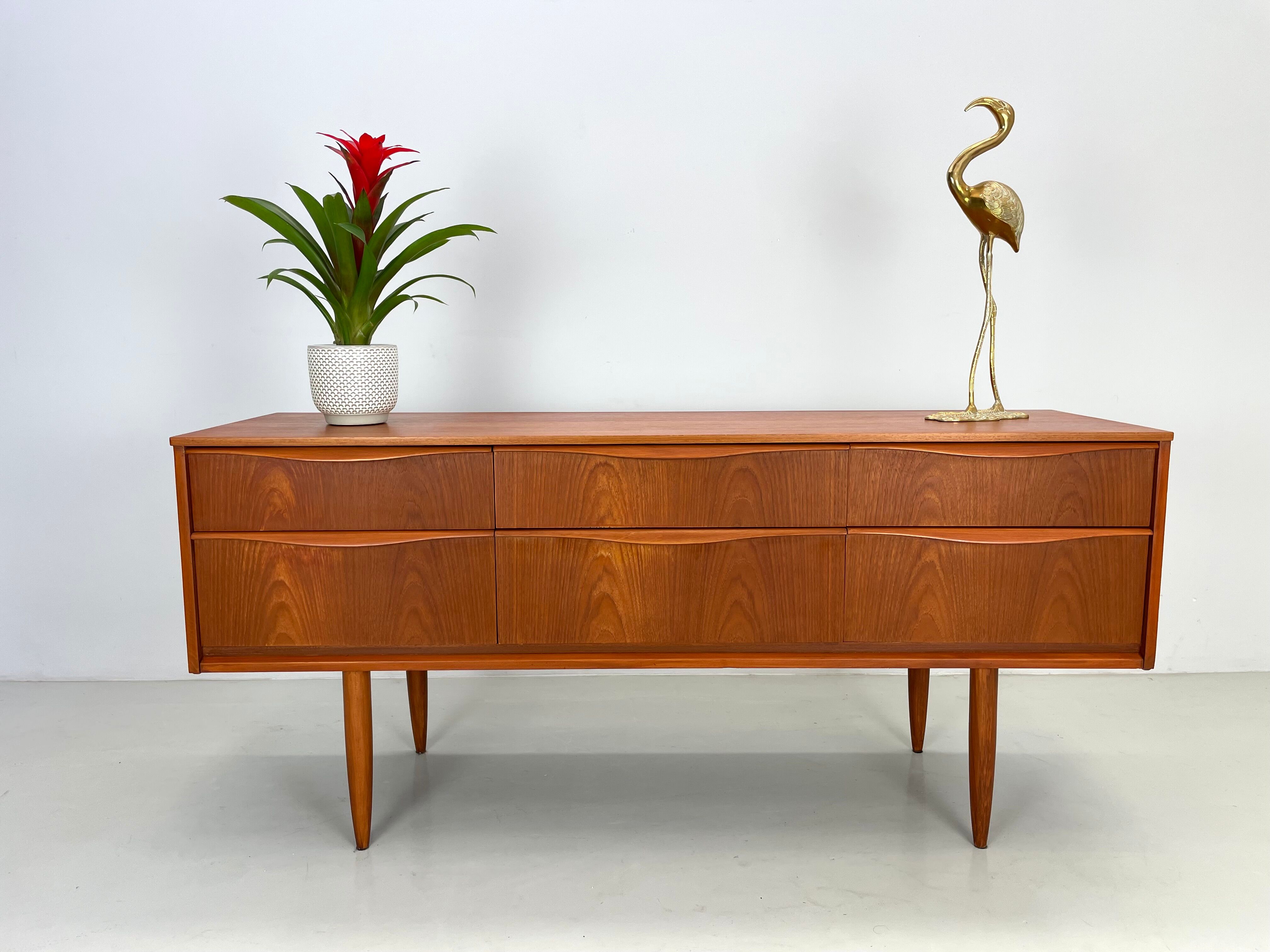 Enfilade Austinsuite vintage par Fran Guille 1960's
