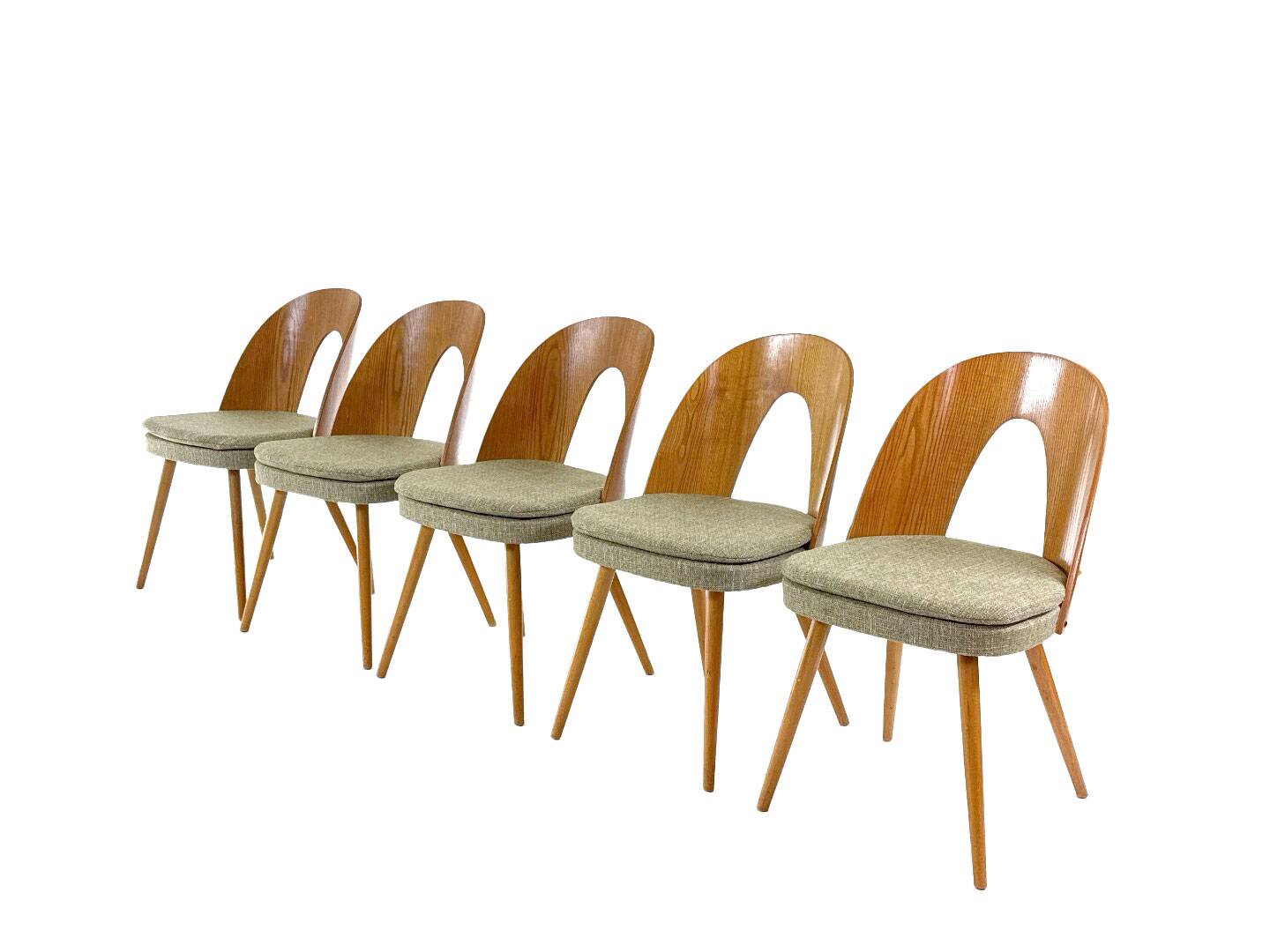 9 vintage designer dining chairs by Antonín Šuman for Tatra