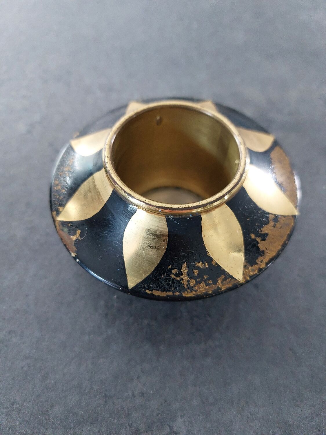 Cigarette dispenser and vintage matching lighter