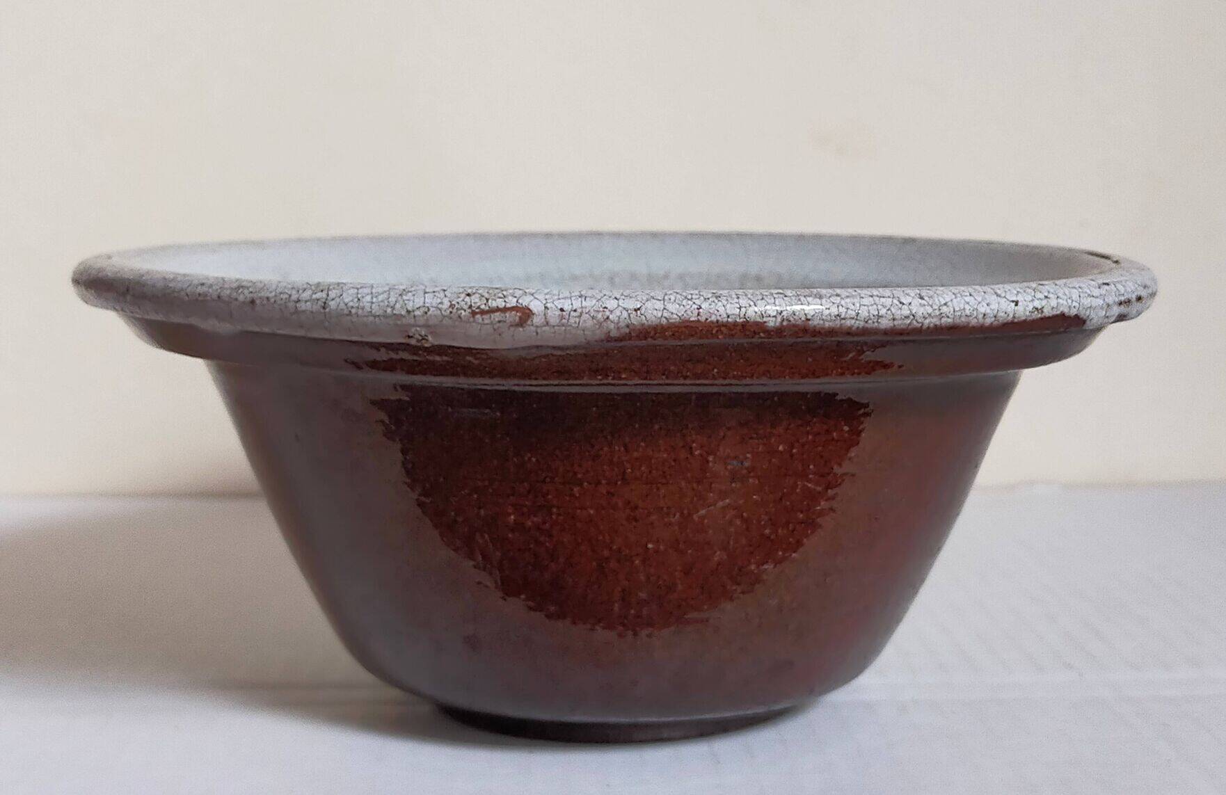 19th century enamelled earthenware salad bowl