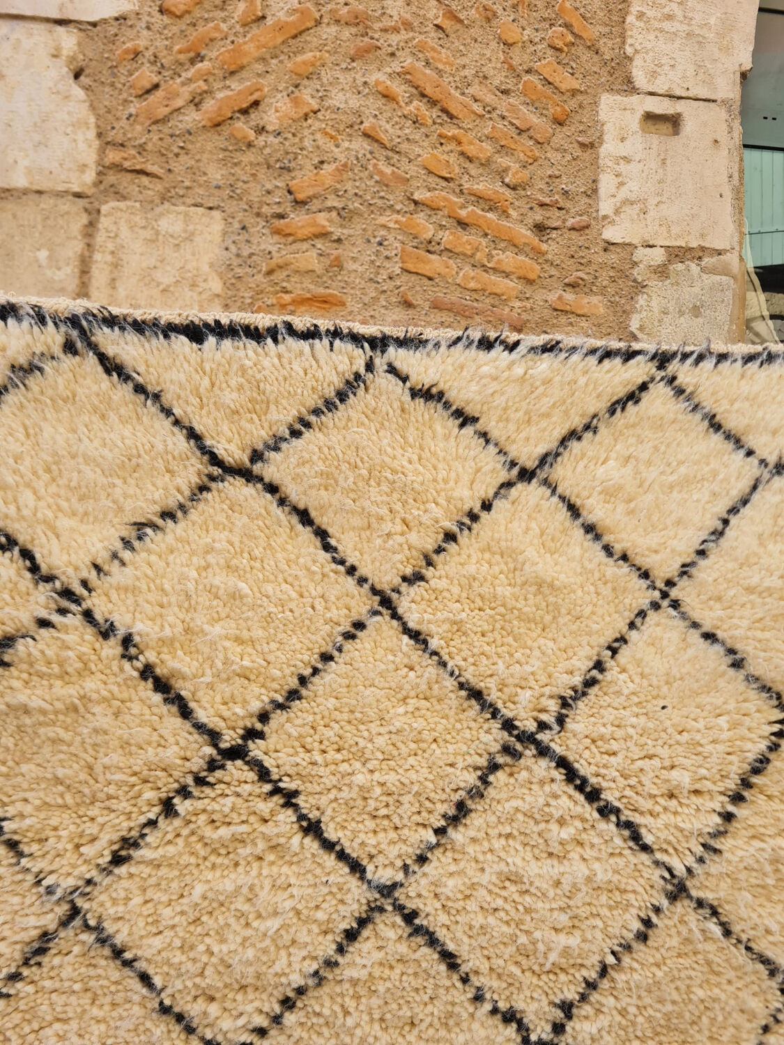 Berber wool carpet 90x151cm