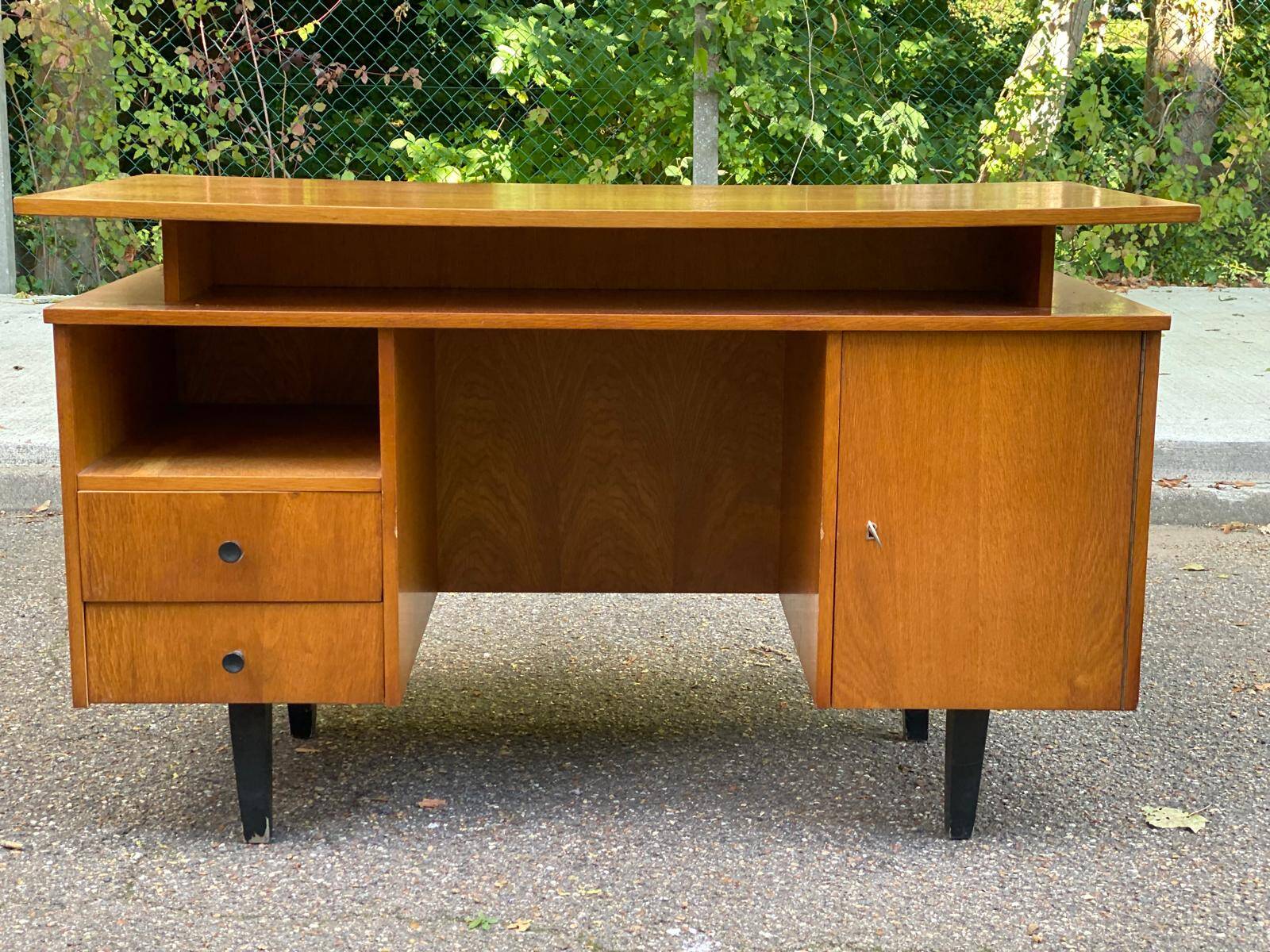 Scandinavian desk from the 50s/60s in wood 130cm