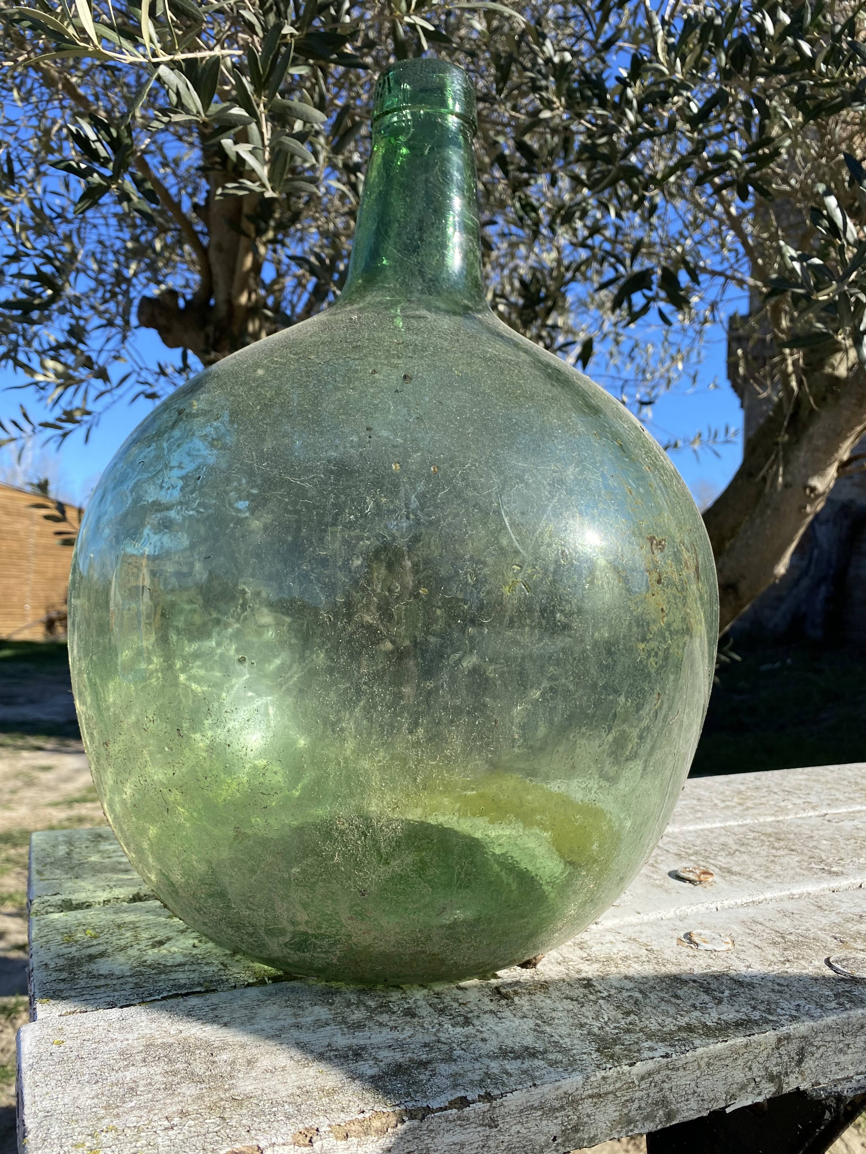 Ancient demijohn
