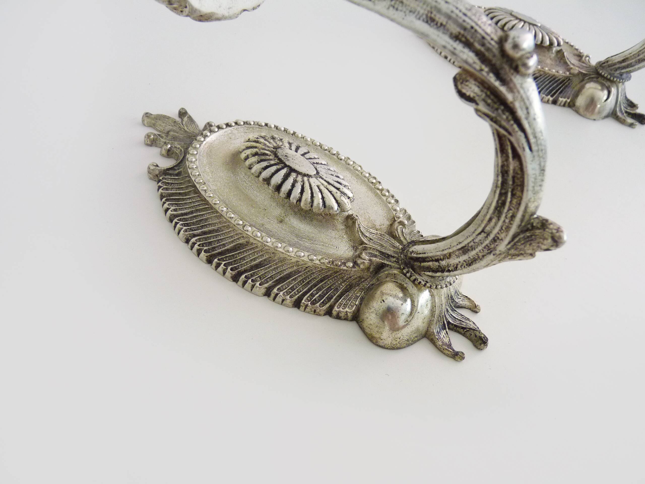 Pair of Art Deco wall lights from the 1940s designed by Bruno Chiarini