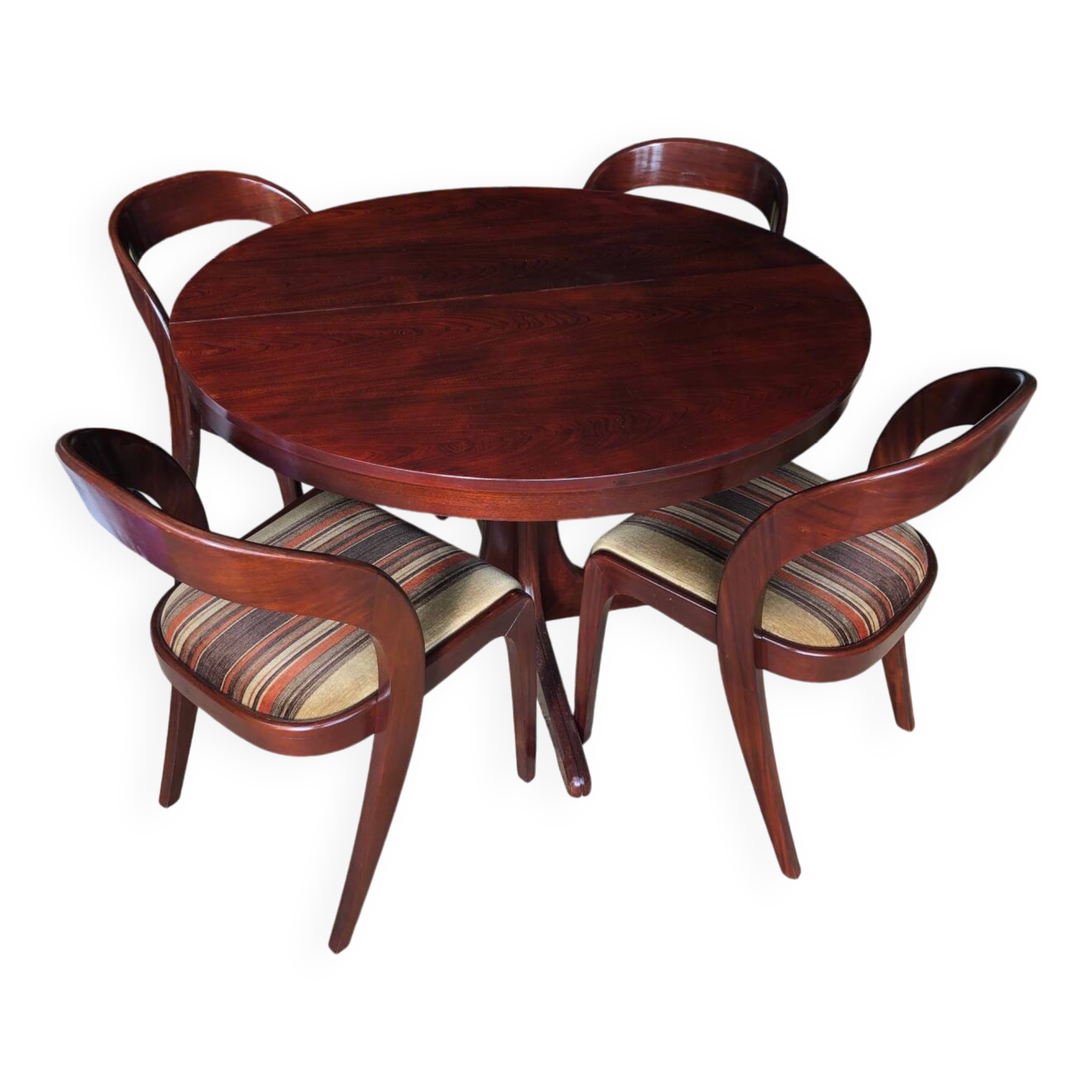 Baumann extendable round dining table and 4 gondola chairs