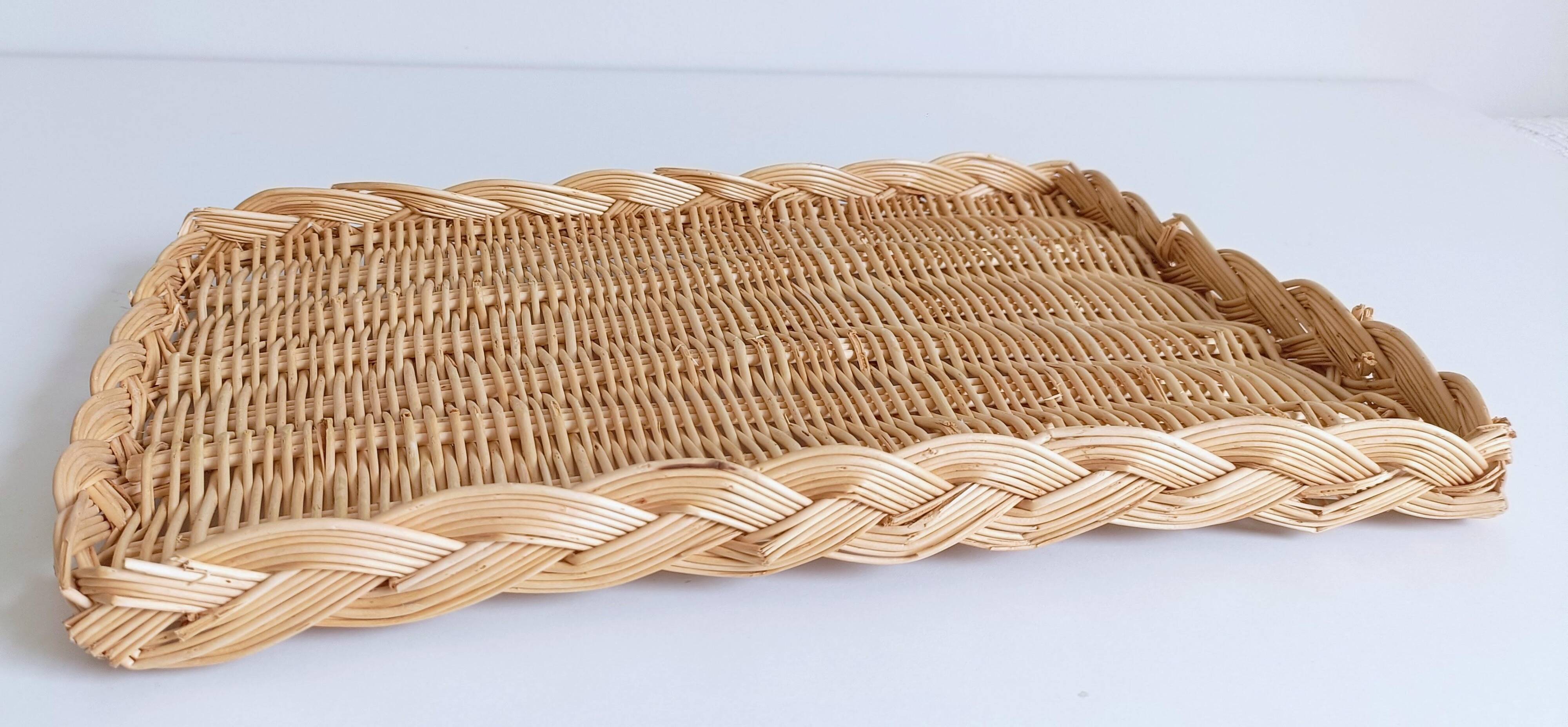 Panier en osier rustique de Provence, France, 20e siècle