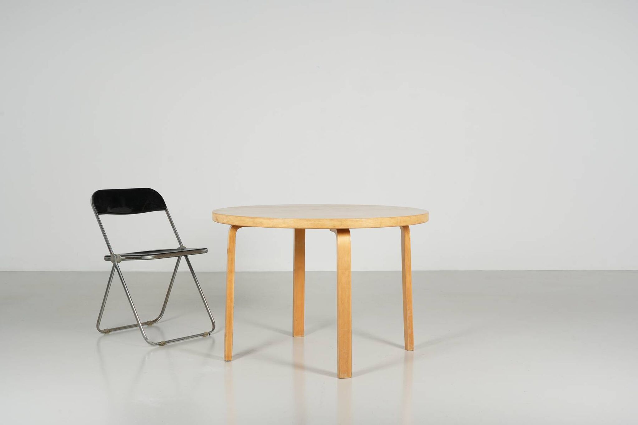 Table 90A de Alvar Aalto pour Artek circa 1970