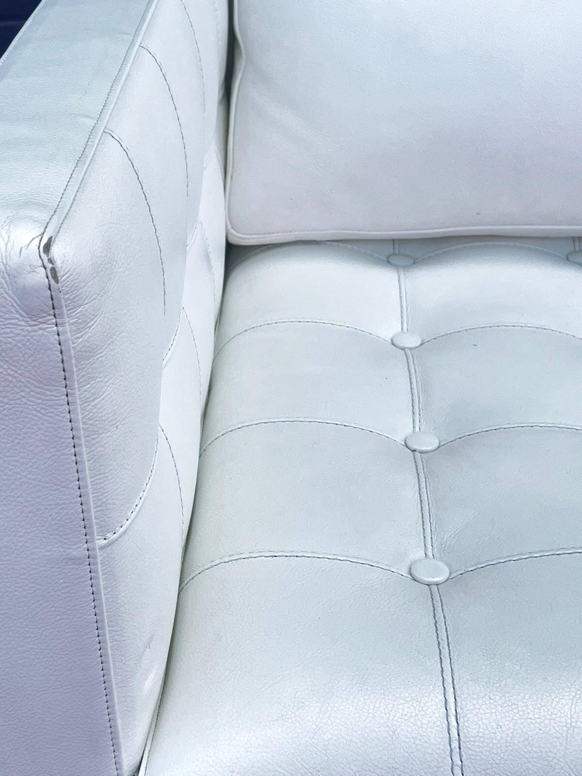 White leather flower sofa Philippe Starck x Cassina