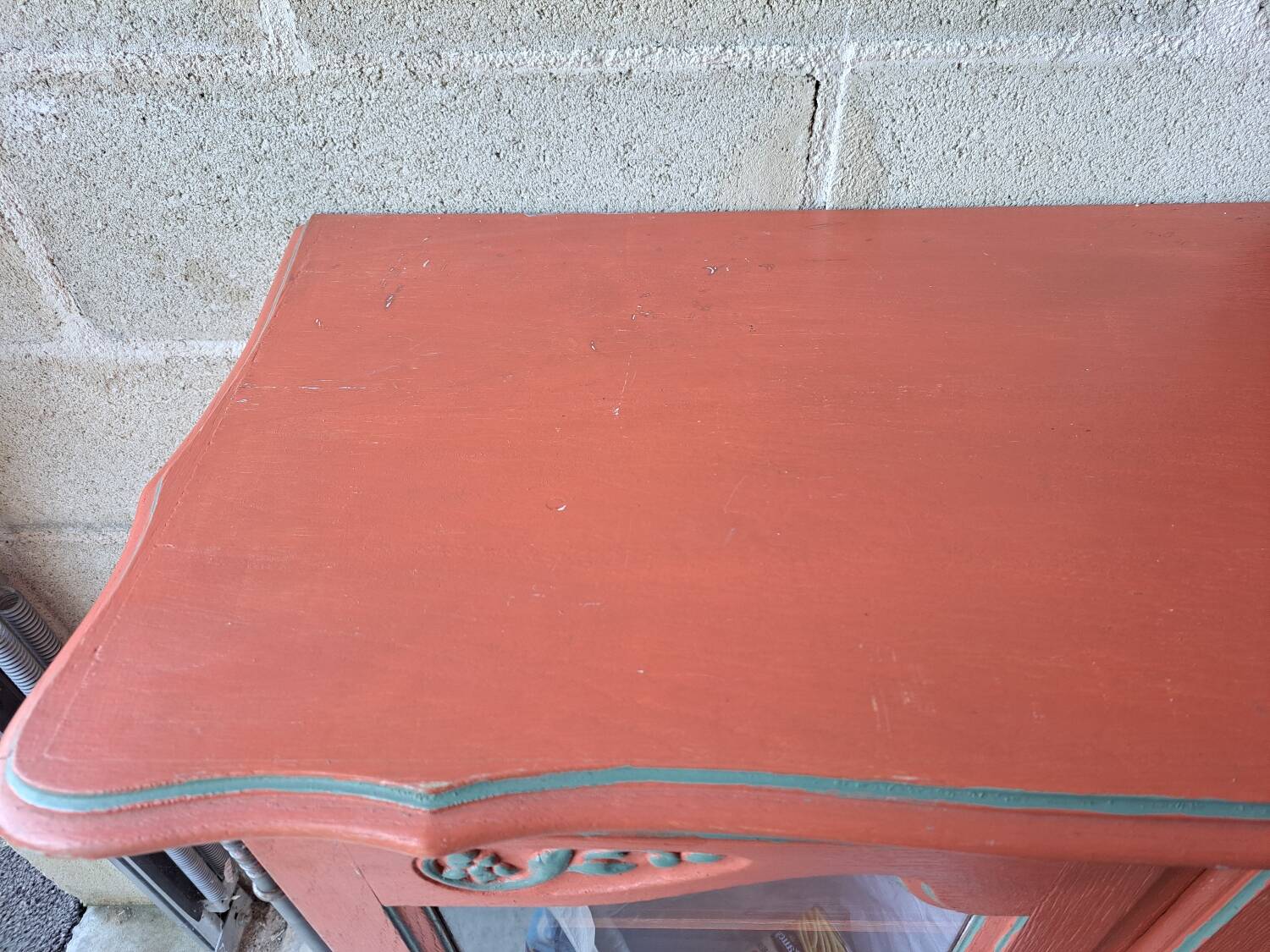 Buffet vitrine rouge terracota