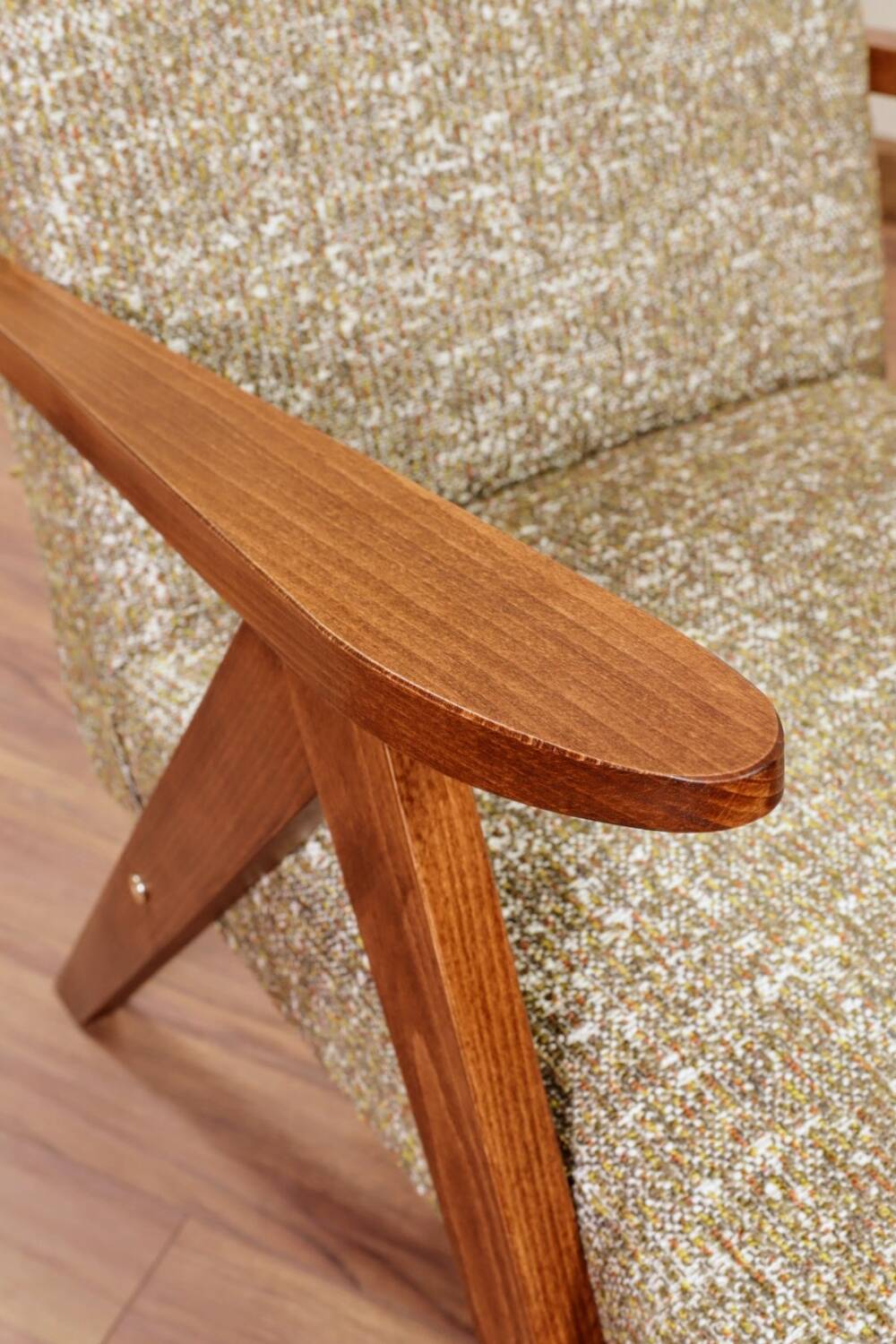 Vintage green granola ethnic design armchair