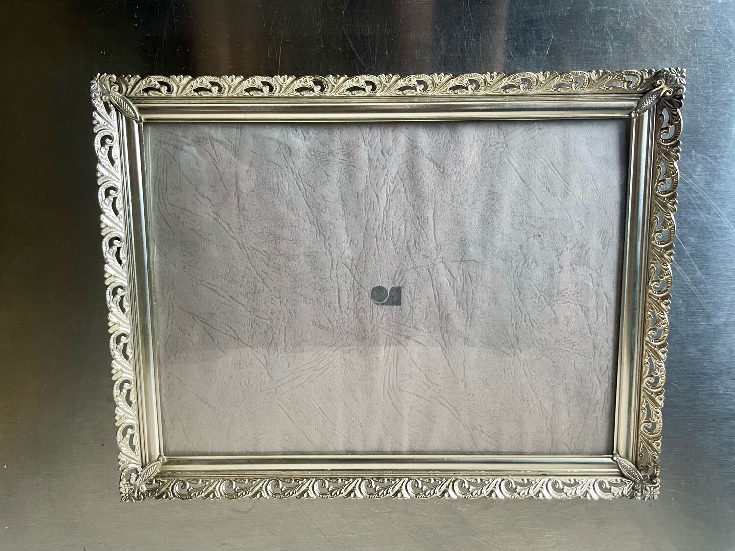 Metal vintage silver colored frame 26.5 cm x 20 cm  convex glass