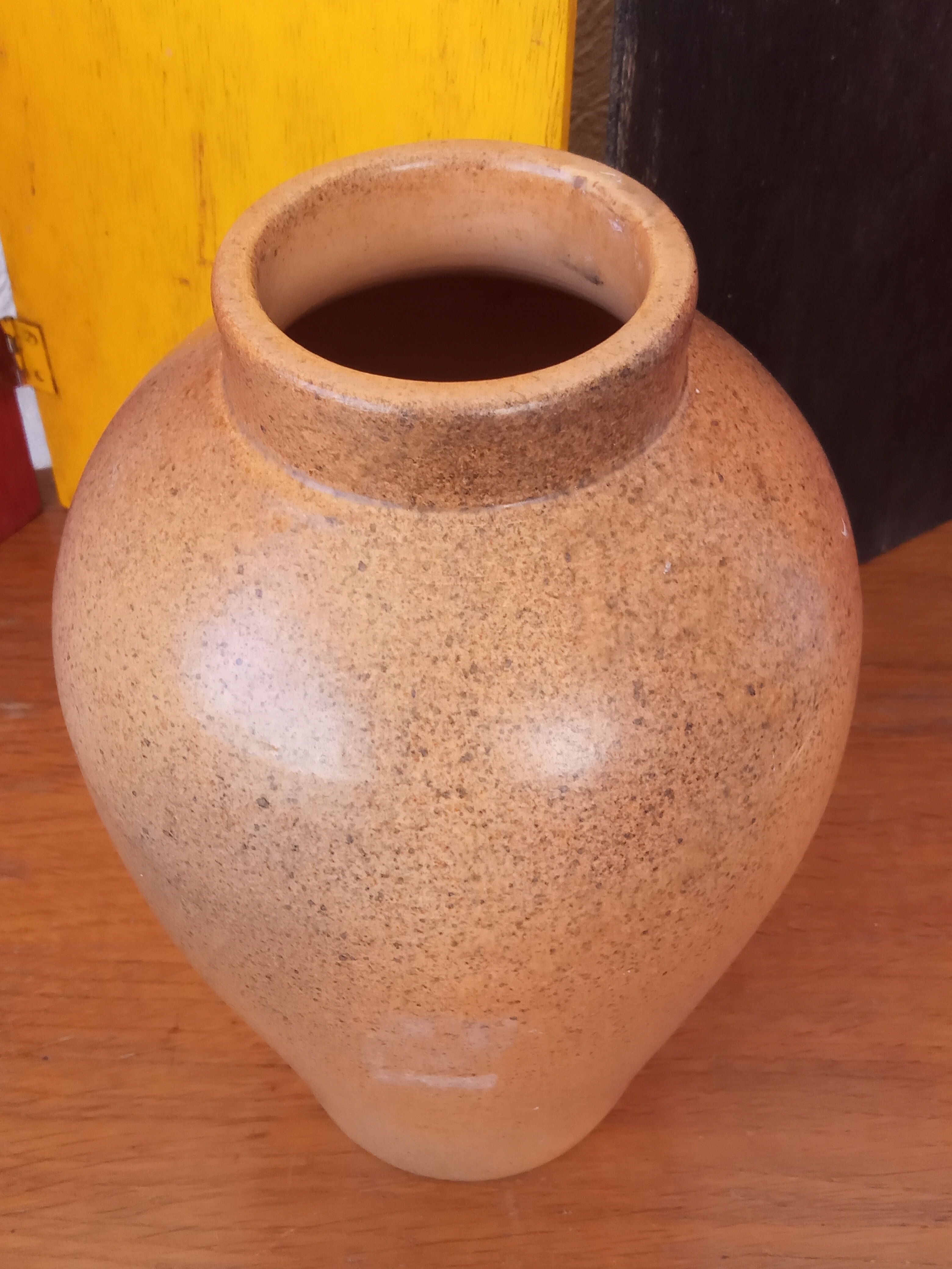 70s / 80s pottery vase