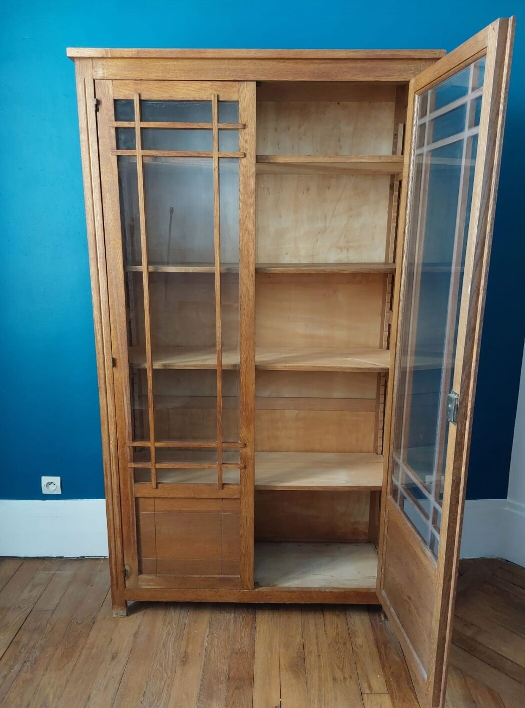 Armoire Parisienne vitrée