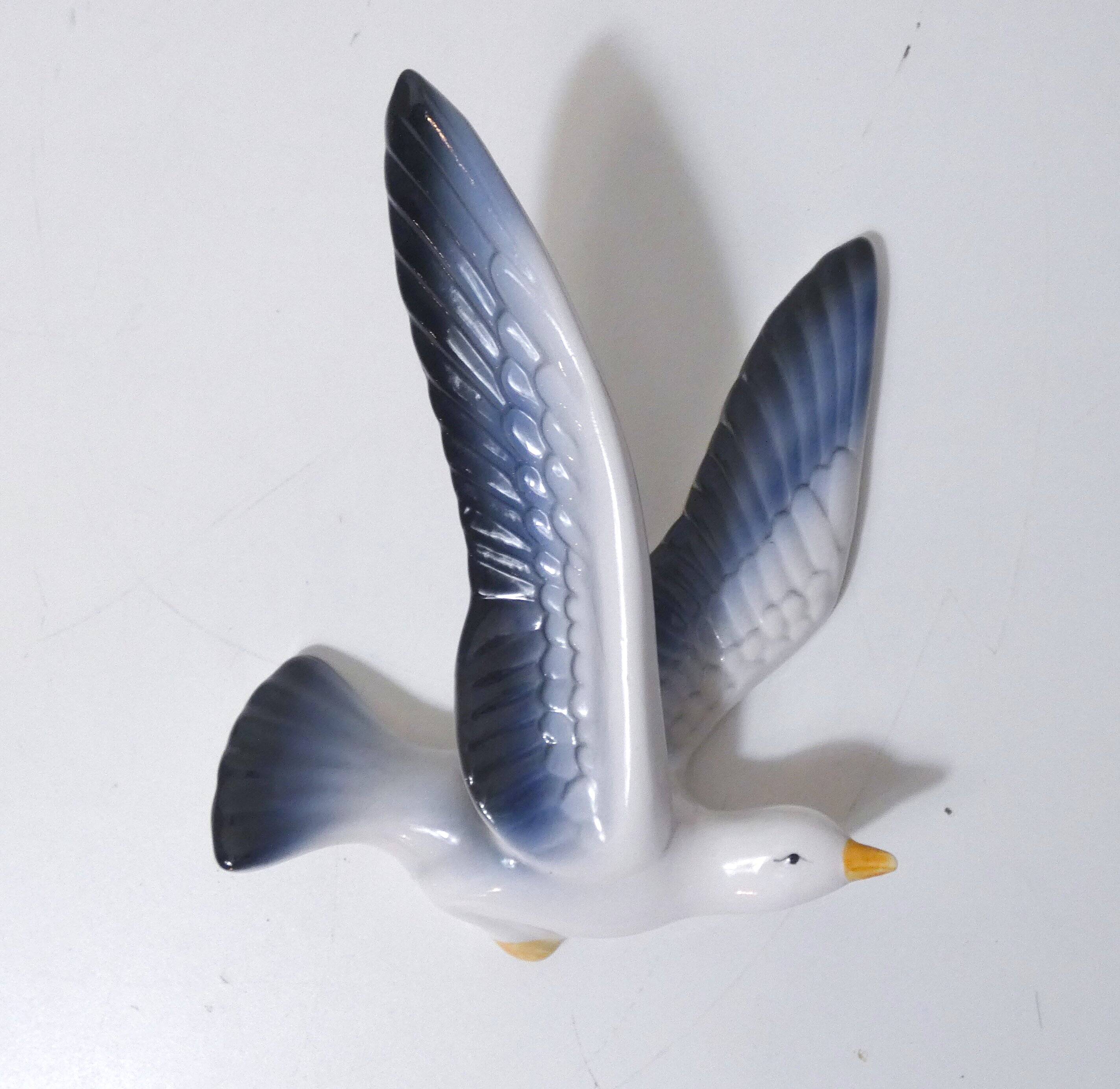 décoration murale oiseaux en faïence barbotine vintage