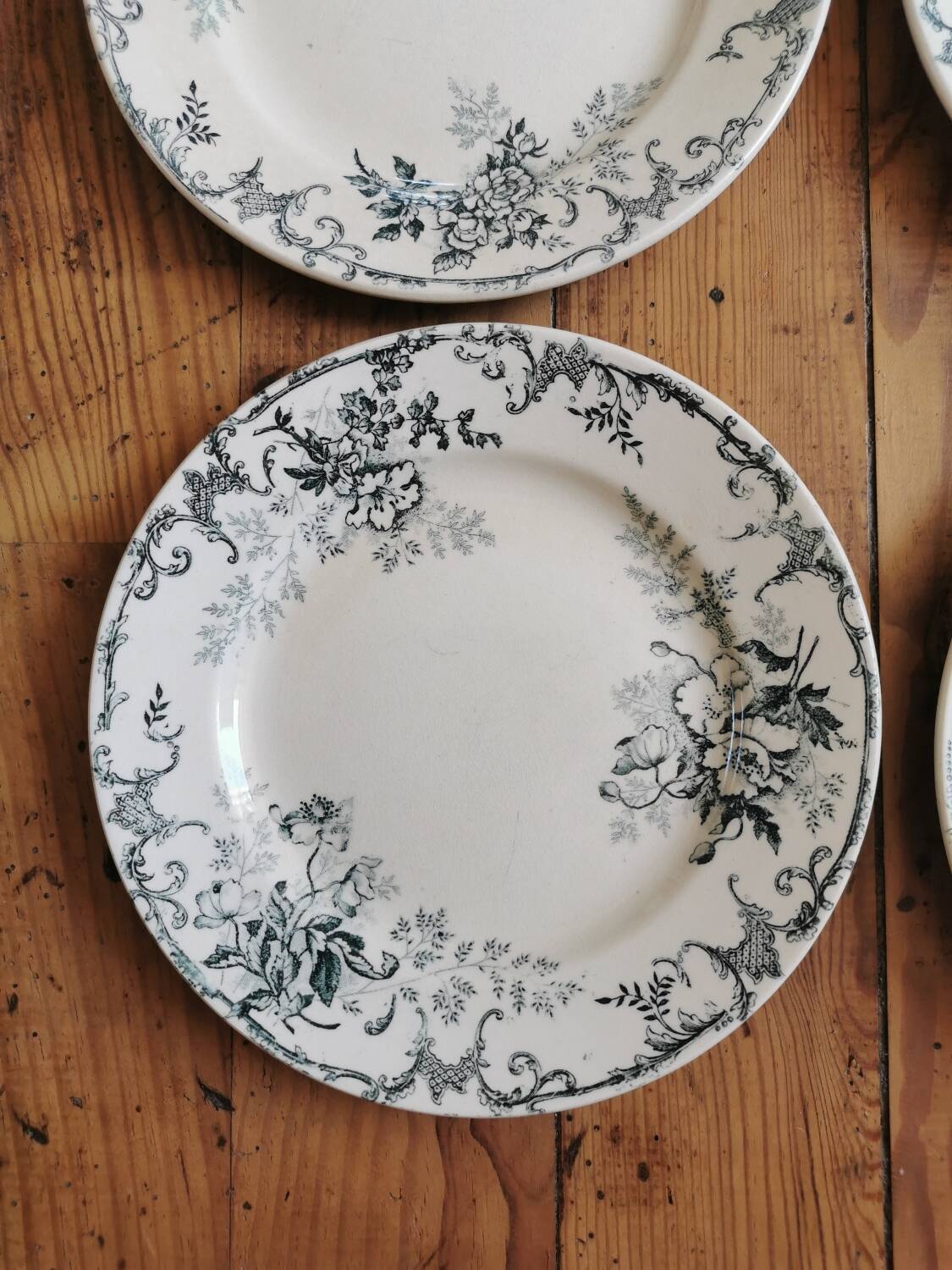 Old HC dessert plates, iron earth