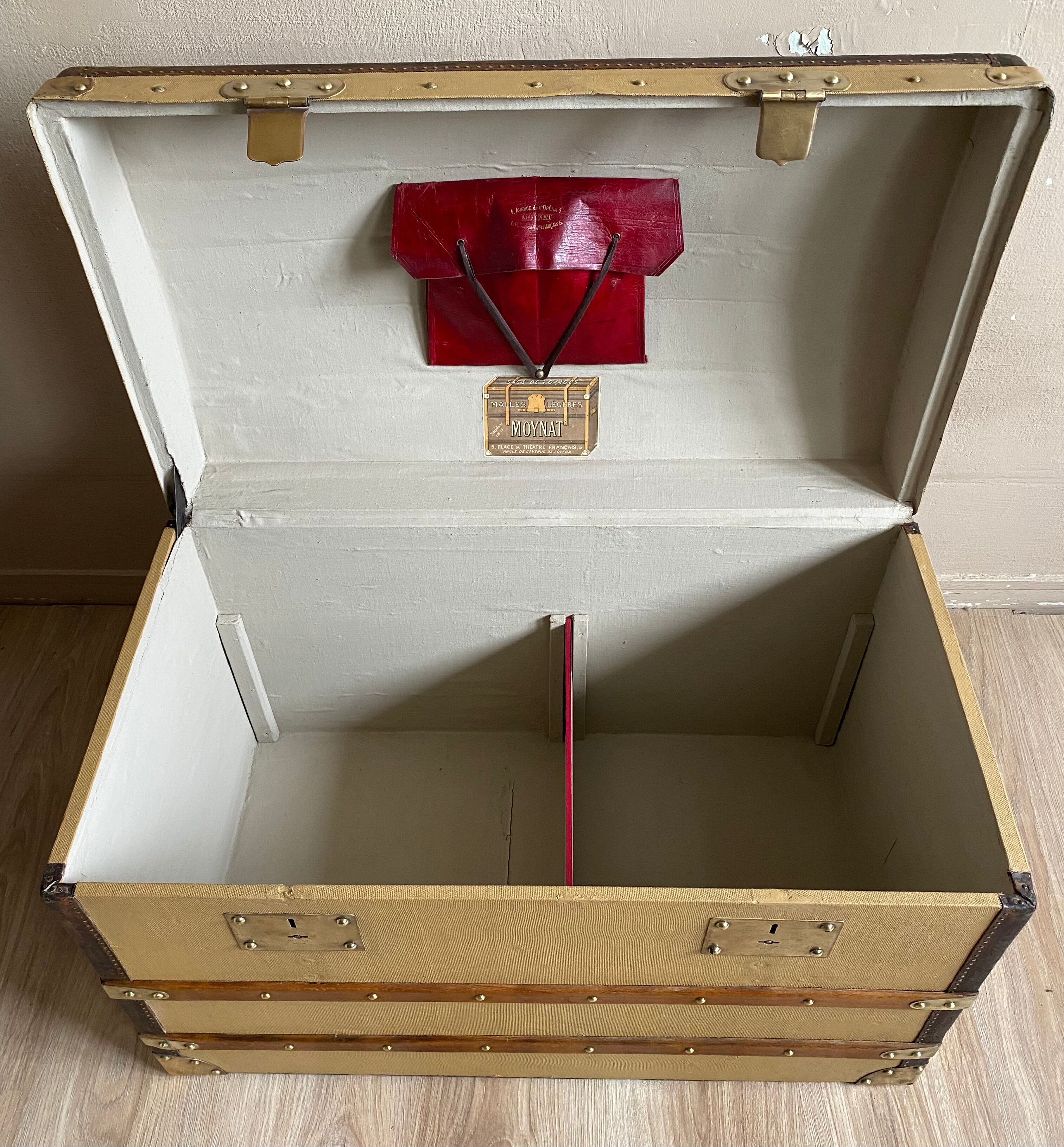 Domed trunk MOYNAT early XX century