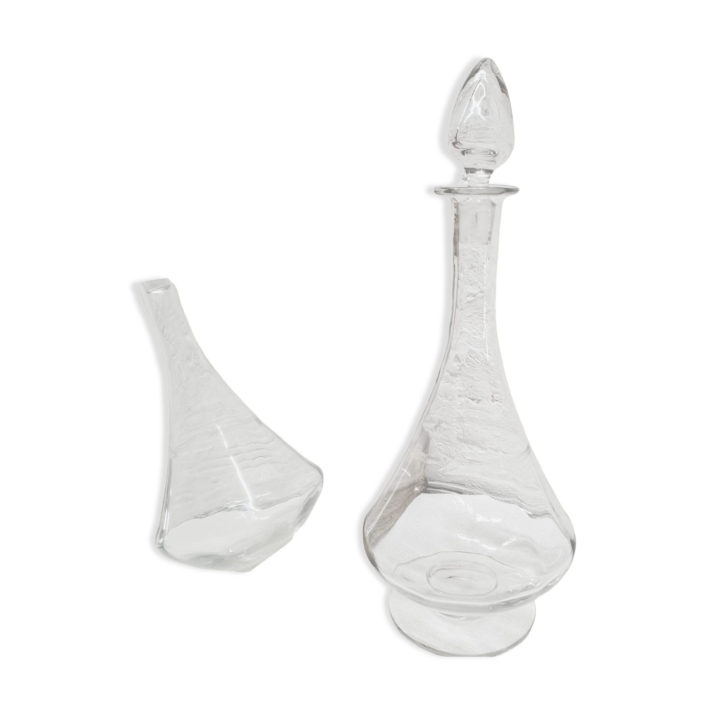 Chiseled glass decanter
