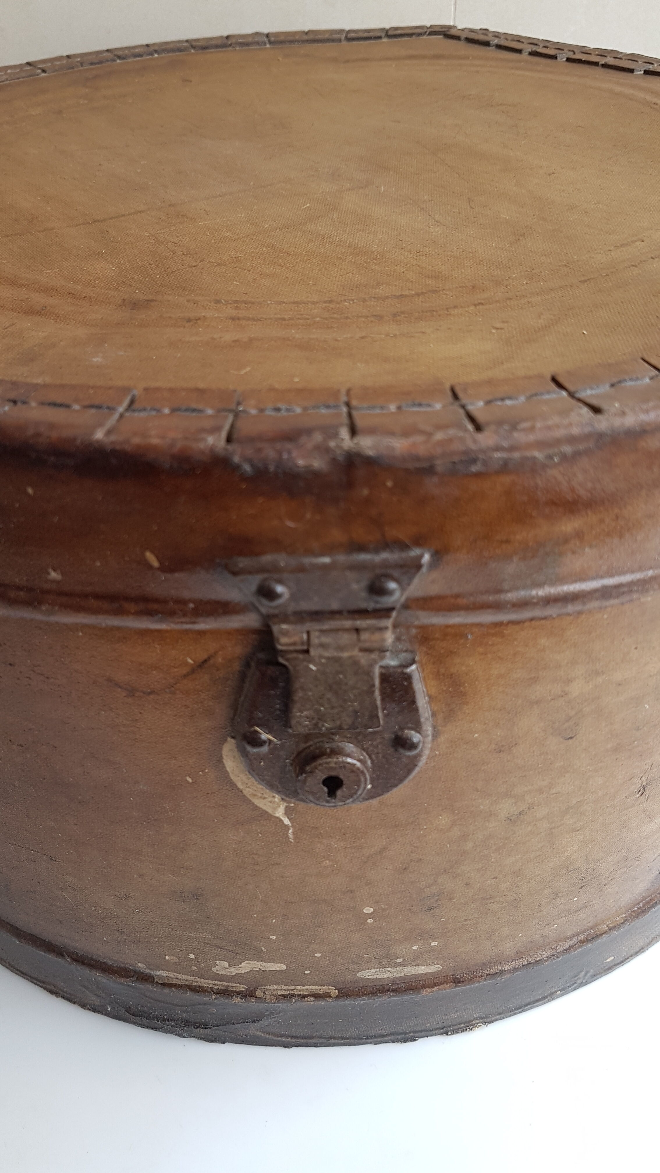 Old hat box late 19th