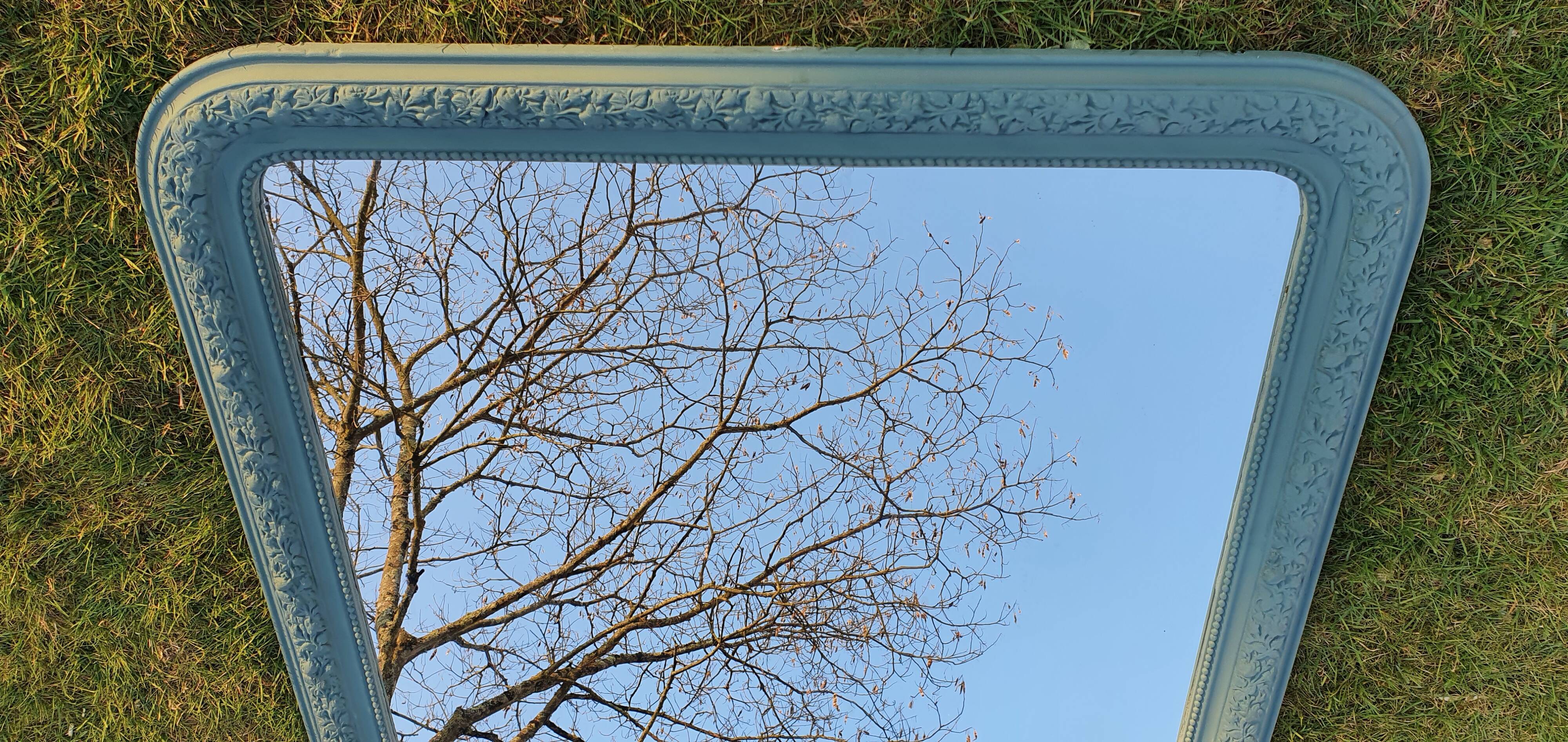 Large mirror Louis Philippe renovated. 151 x 106 cm