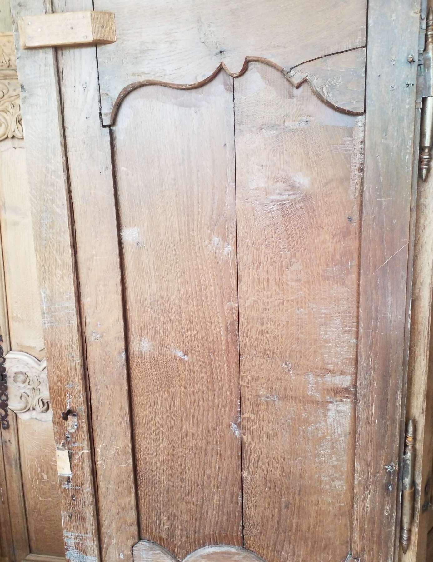 Armoire en chêne