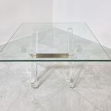 Table basse en laiton et lucite, années 1970