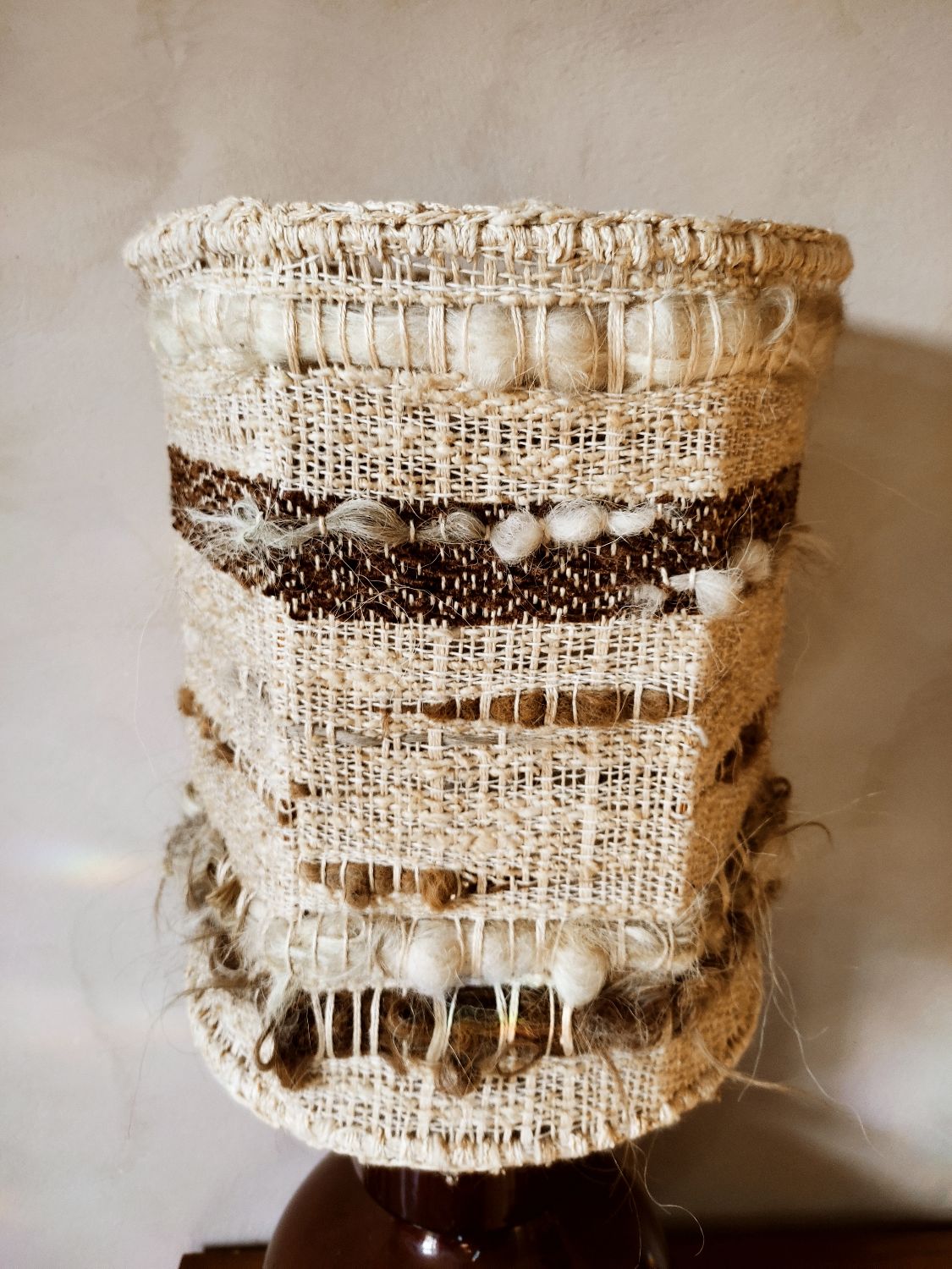 Ceramic lamp and its woven wool lampshade