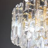 Magnificent luminaire in gilded brass and crystal glass Palazzo, Kalmar, Austria, 1970.