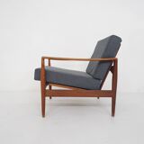 Teak lounge chair by Illum Wikkelso model EK for Niels Eilersen, Denmark 1960's