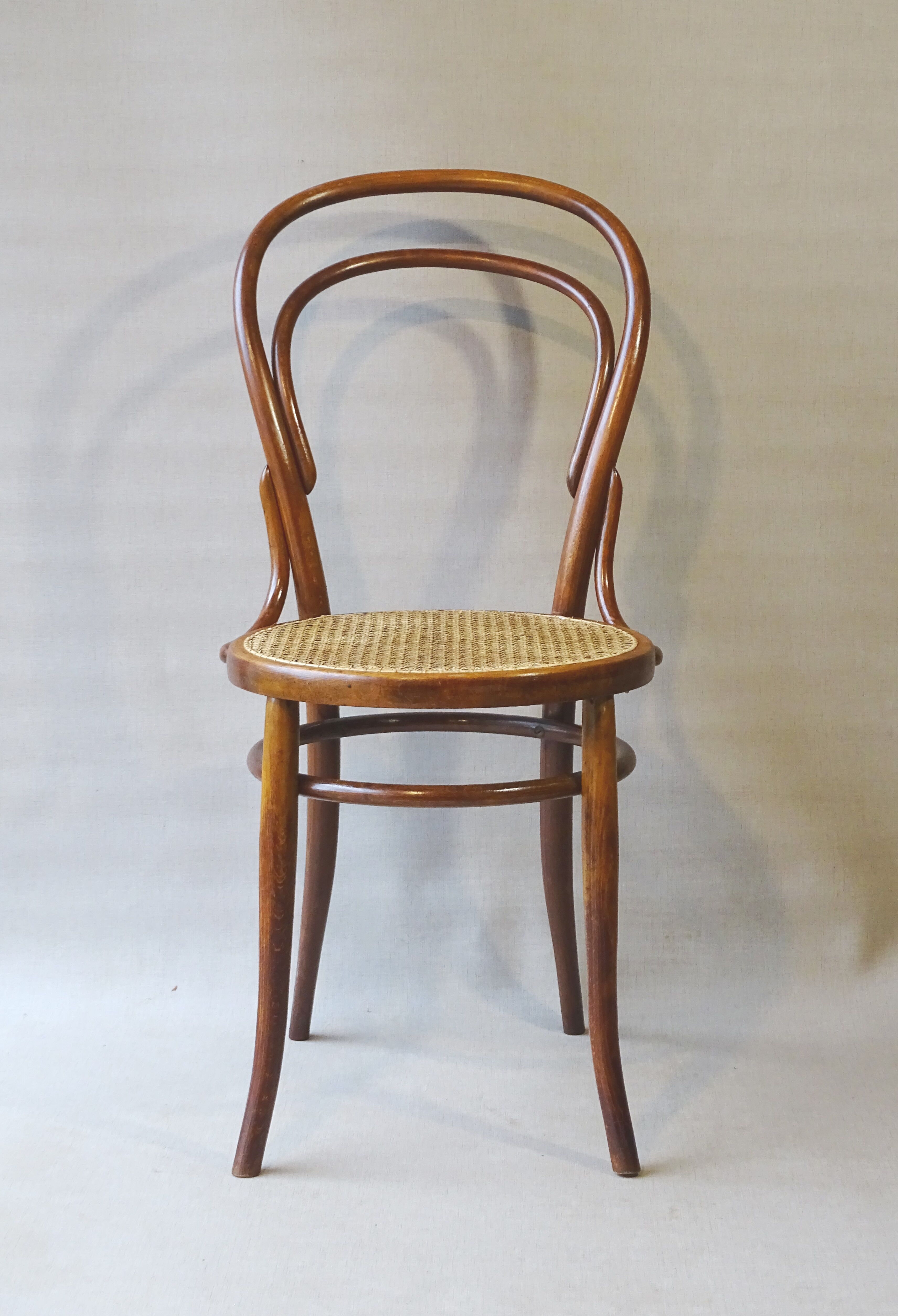 Two chairs turpe n°14 bistrot 1900 cans