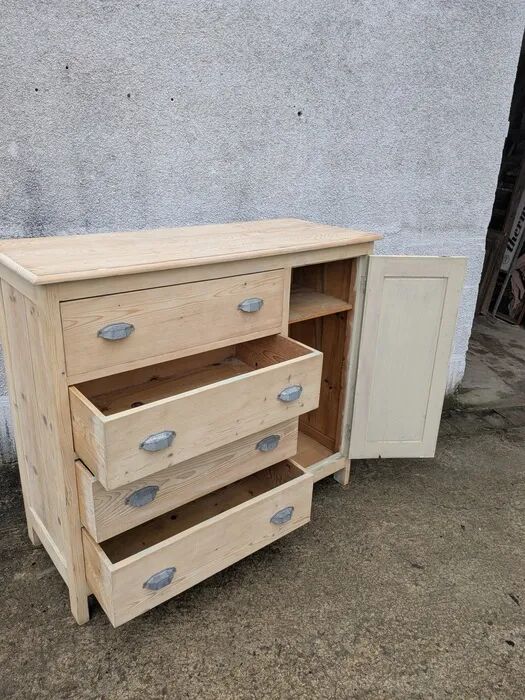 Buffet, commode