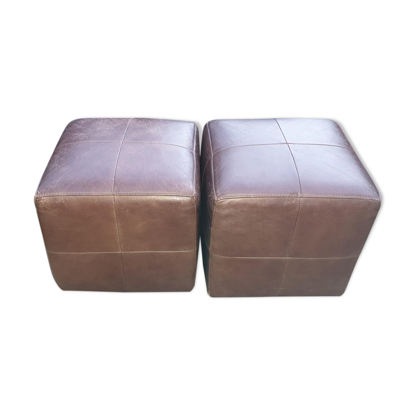 Poufs cuir