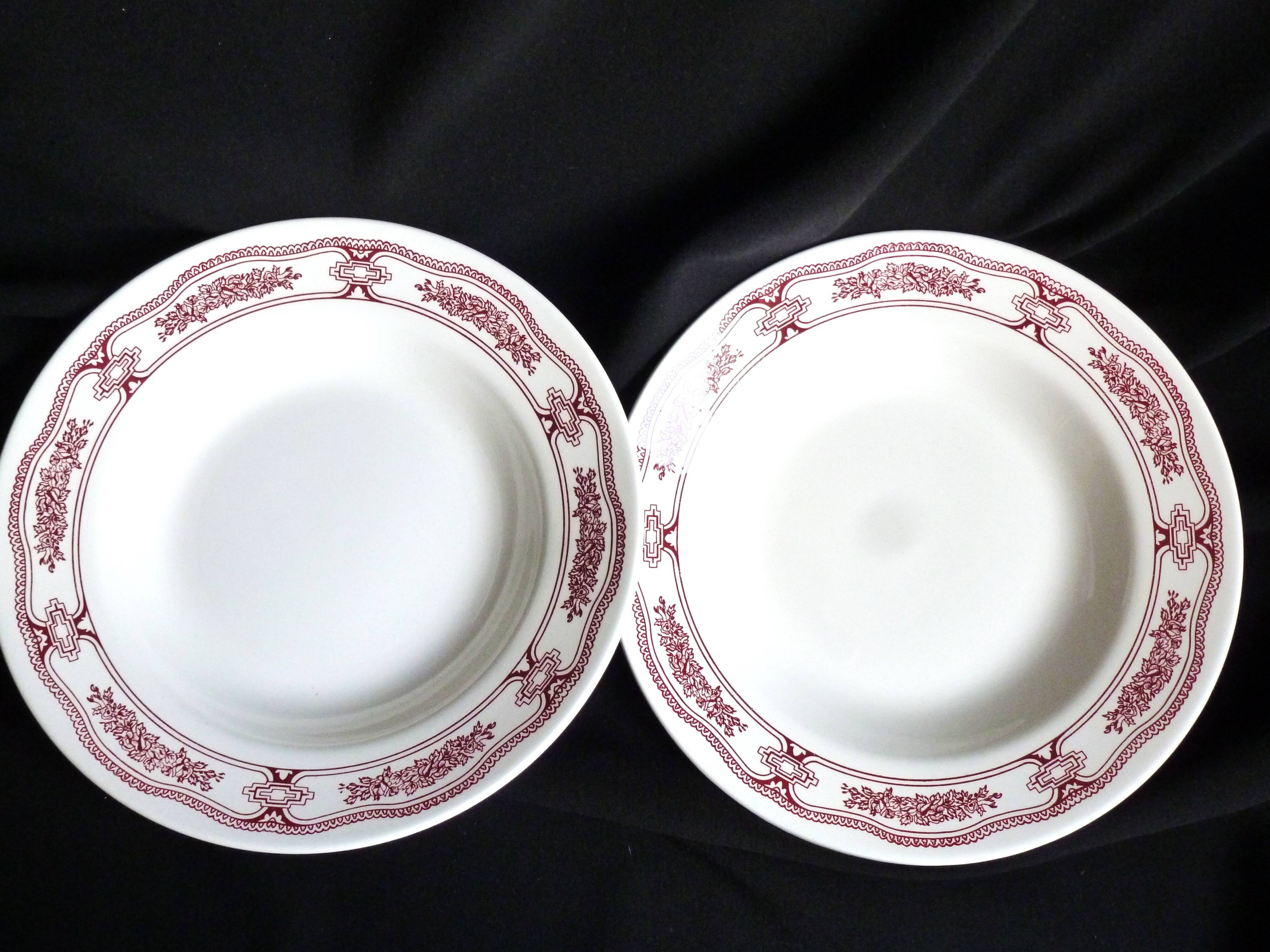 Set of 2 soup plates, Italian plates, soup plates.
